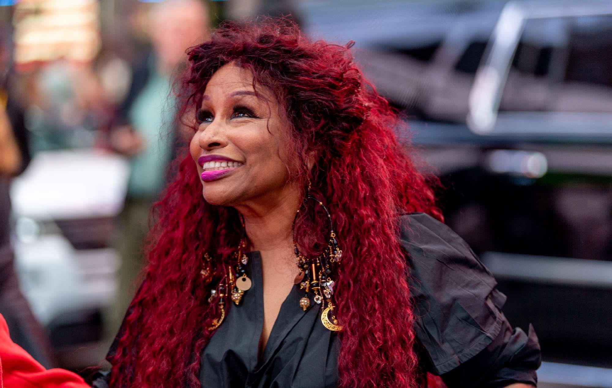 Chaka Khan se disculpa por llamar a los redactores de Rolling Stone "hijos de Helen Keller"