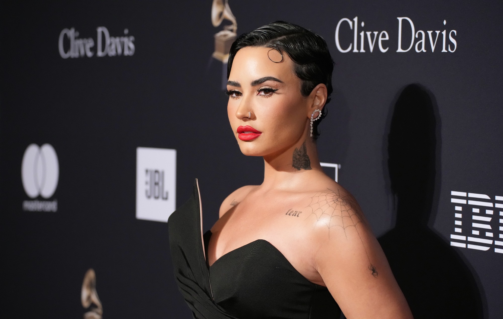 Demi Lovato comparte 'Still Alive' de la banda sonora de 'Scream 6