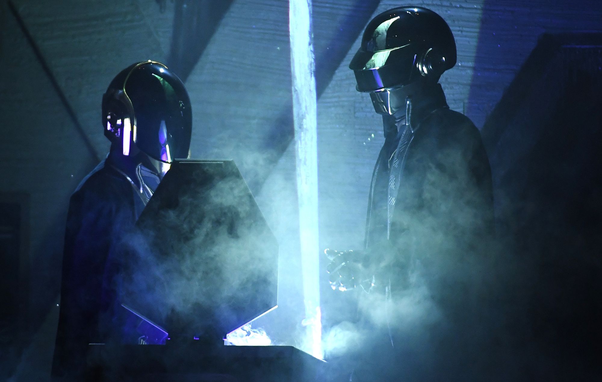 Disclosure, CSS, Franz Ferdinand y otros colaboran en el próximo libro de Daft Punk