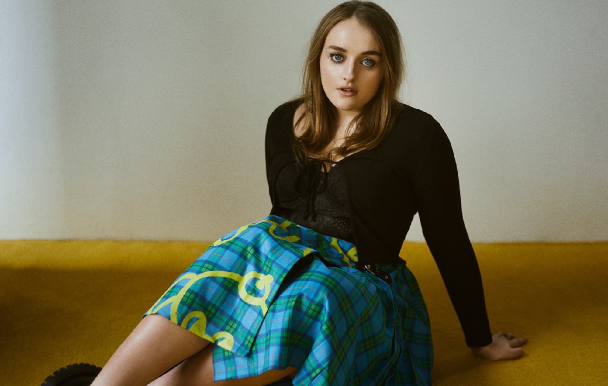 Escucha "In My Head", el nuevo y potente single de Nell Mescal