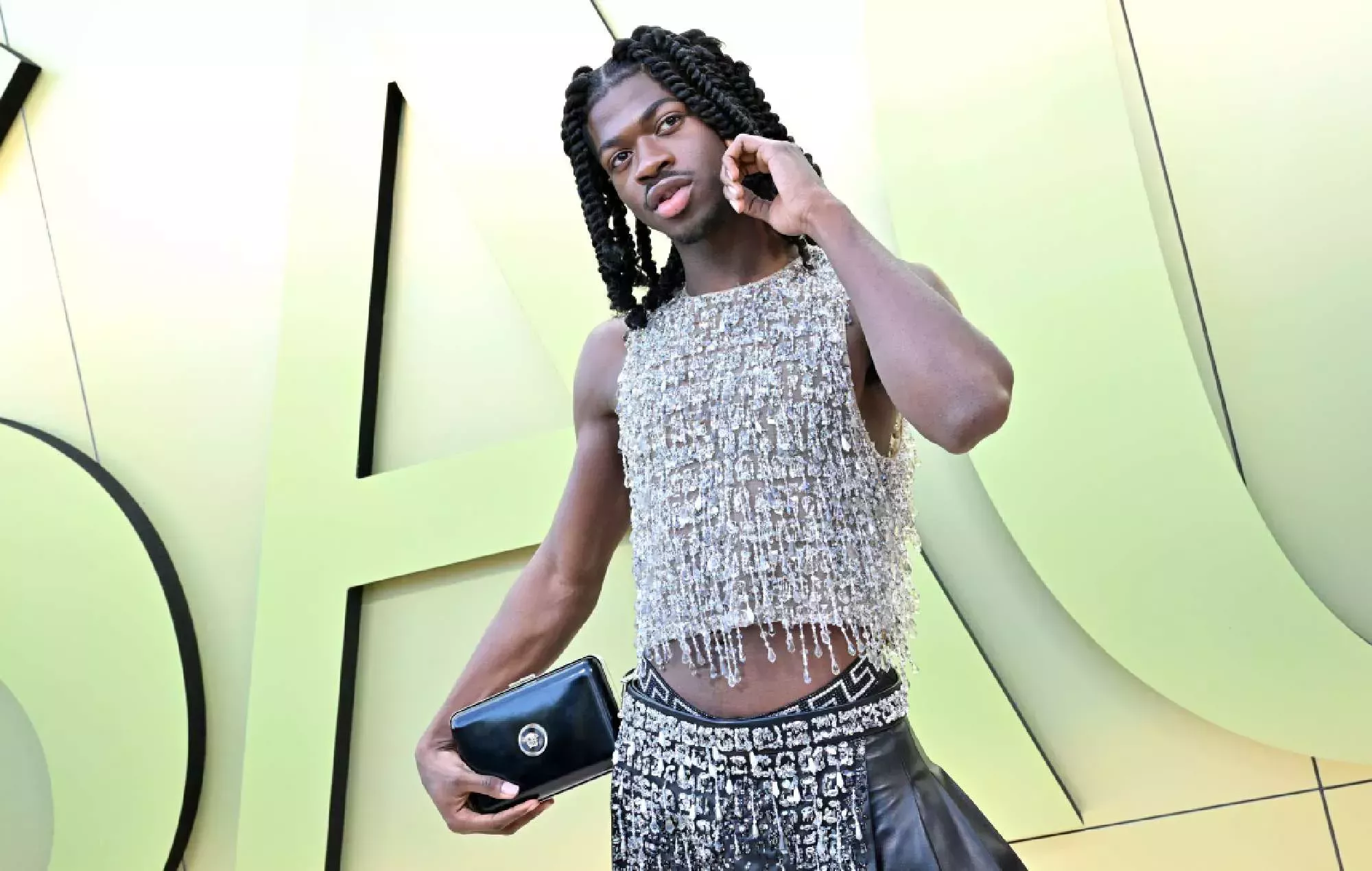 Lil Nas X pide disculpas a la comunidad transexual tras bromear sobre su transición