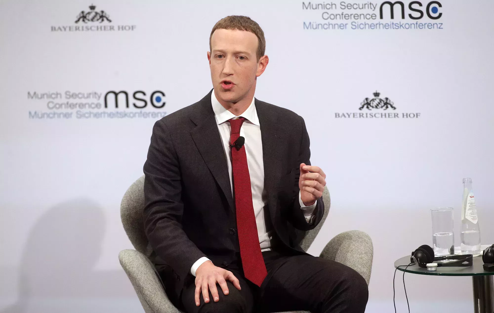 Mark Zuckerberg anuncia 10.000 despidos en Meta