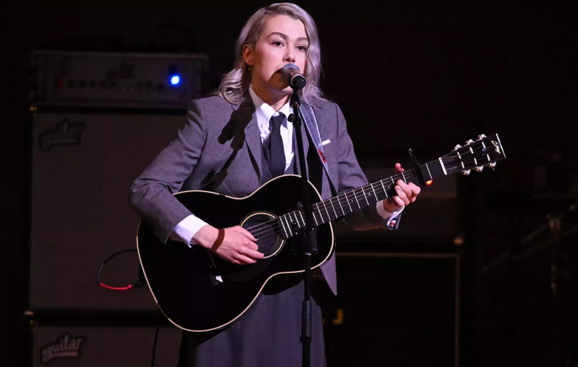 Phoebe Bridgers sobre los trolls que la 