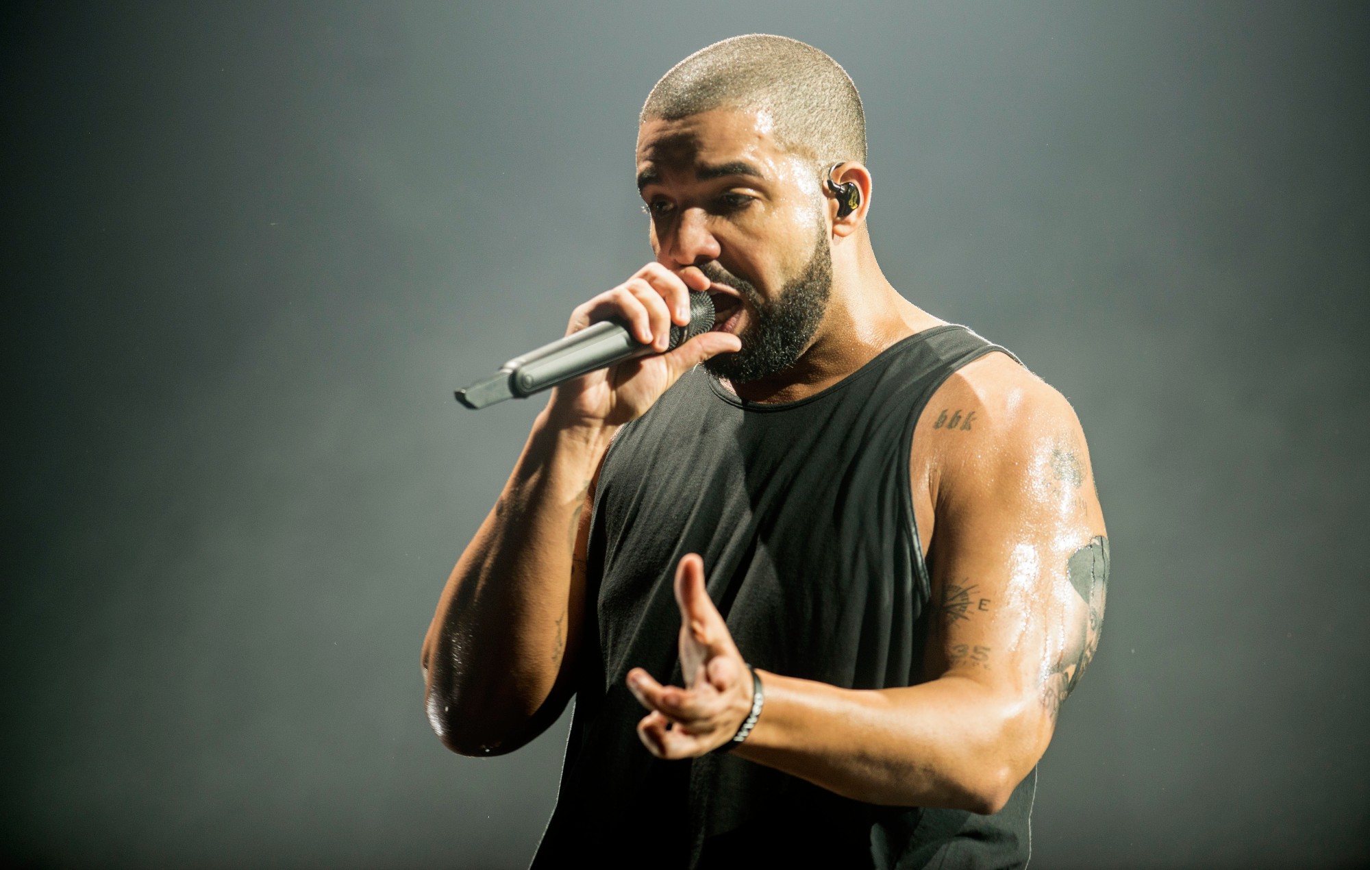 Ticketmaster se enfrenta a una demanda colectiva por los precios de las entradas de Drake