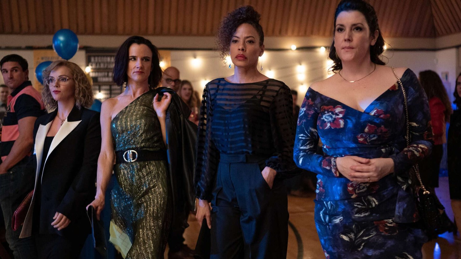 Todos los actores y personajes de Yellowjackets Temporada 2