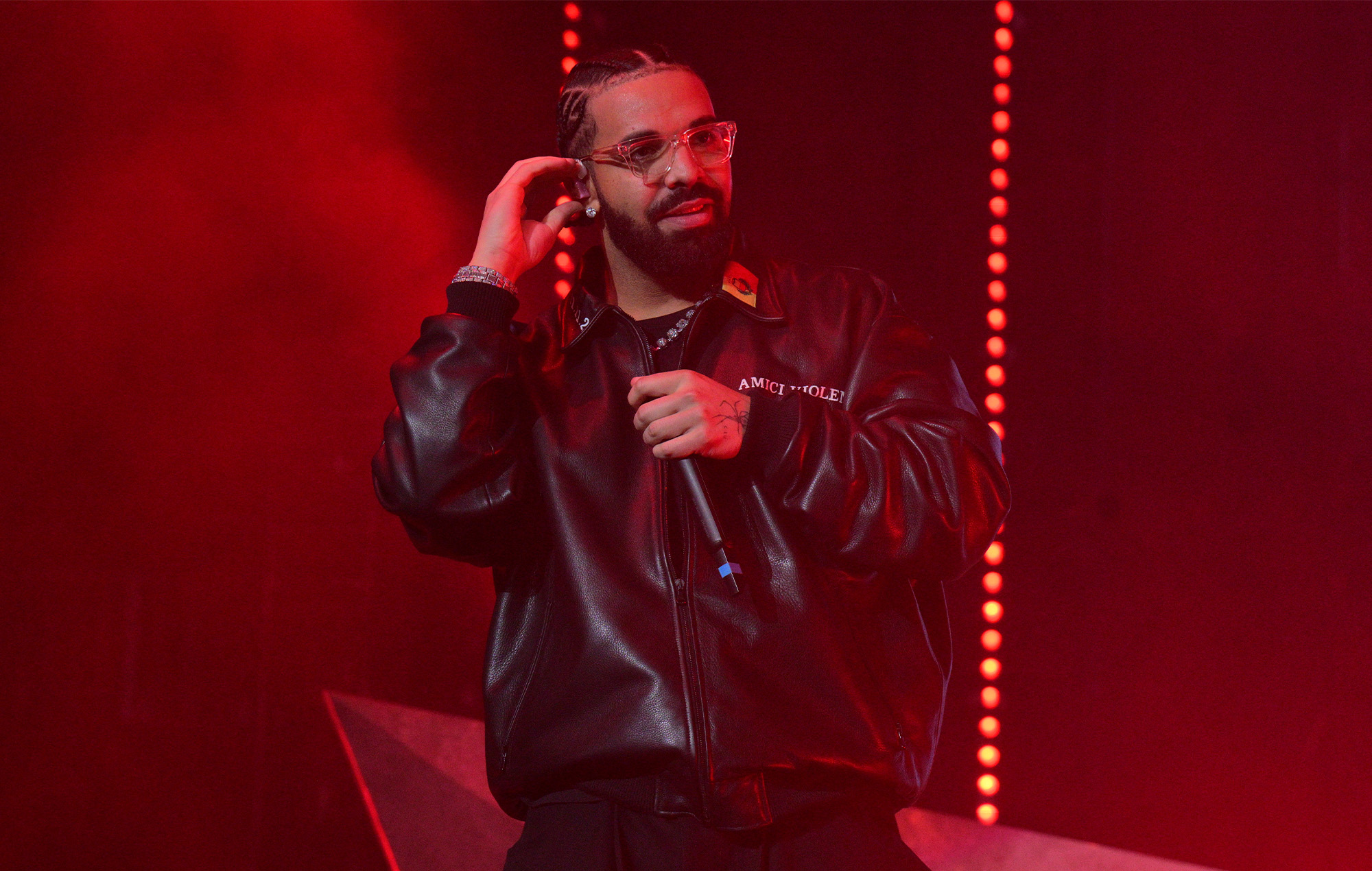 Escucha a Drake samplear a Kim Kardashian en su primer single en solitario del año, 'Search &amp; Rescue'