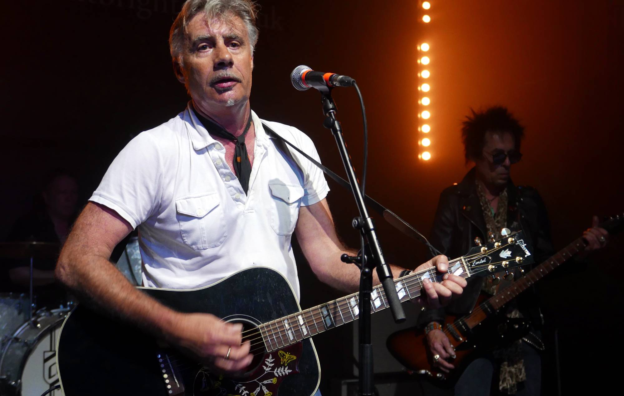 Glen Matlock, de Sex Pistols, "muy decepcionado" con la serie de TV 'Pistol