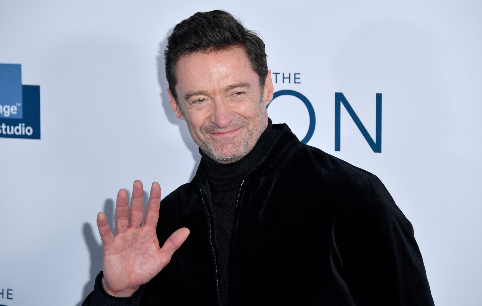 Hugh Jackman insiste en la importancia de protegerse del sol en medio de un nuevo brote de cáncer de piel