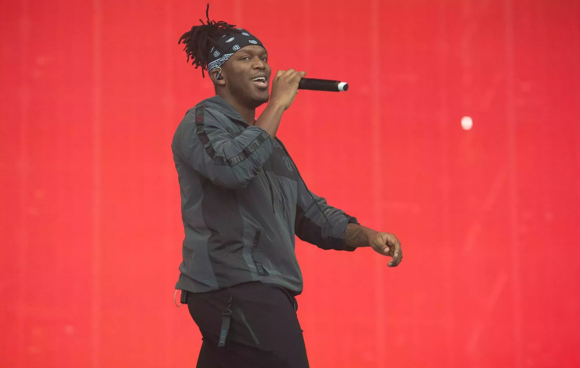 KSI se disculpa por utilizar un insulto racista en un vídeo de YouTube de Sidemen