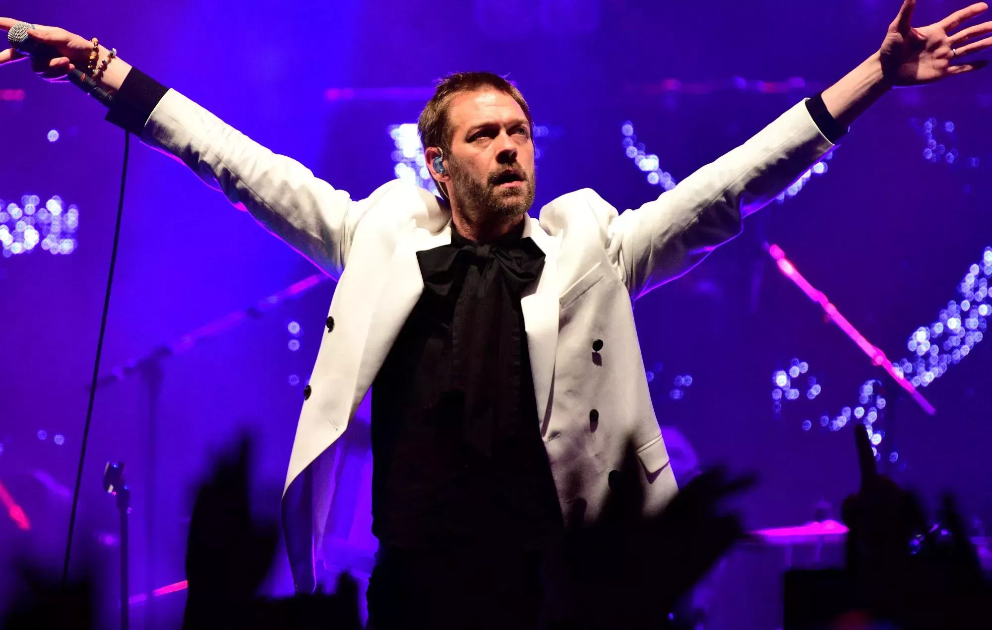 Los organizadores responden a las críticas por la contratación de Tom Meighan como cabeza de cartel del festival de Sheffield