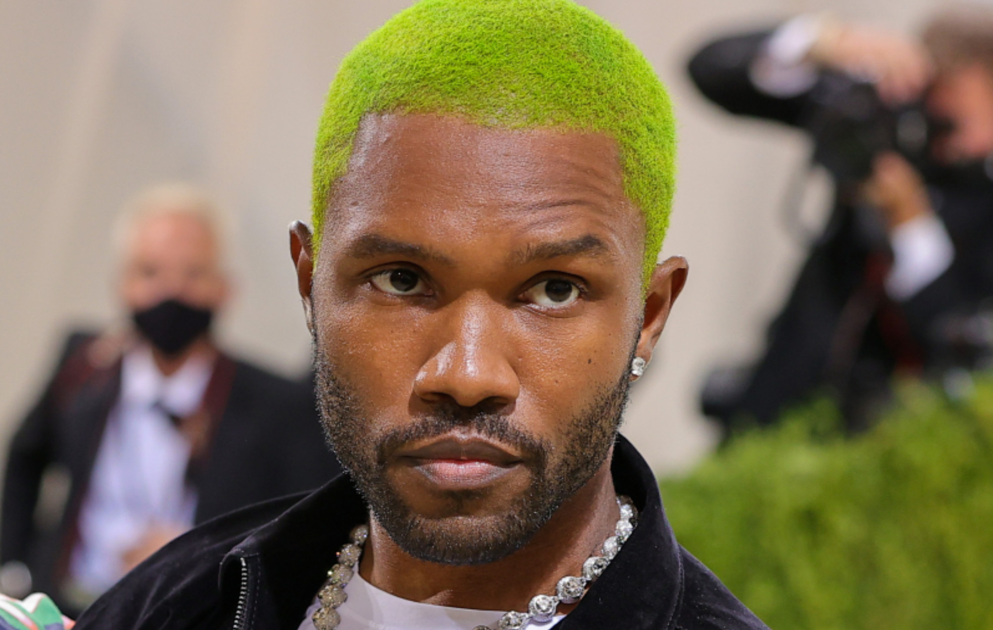Se dice que los patinadores sobre hielo programados para el set de Frank Ocean en Coachella discuten "el momento en que las ruedas empezaron a caerse"