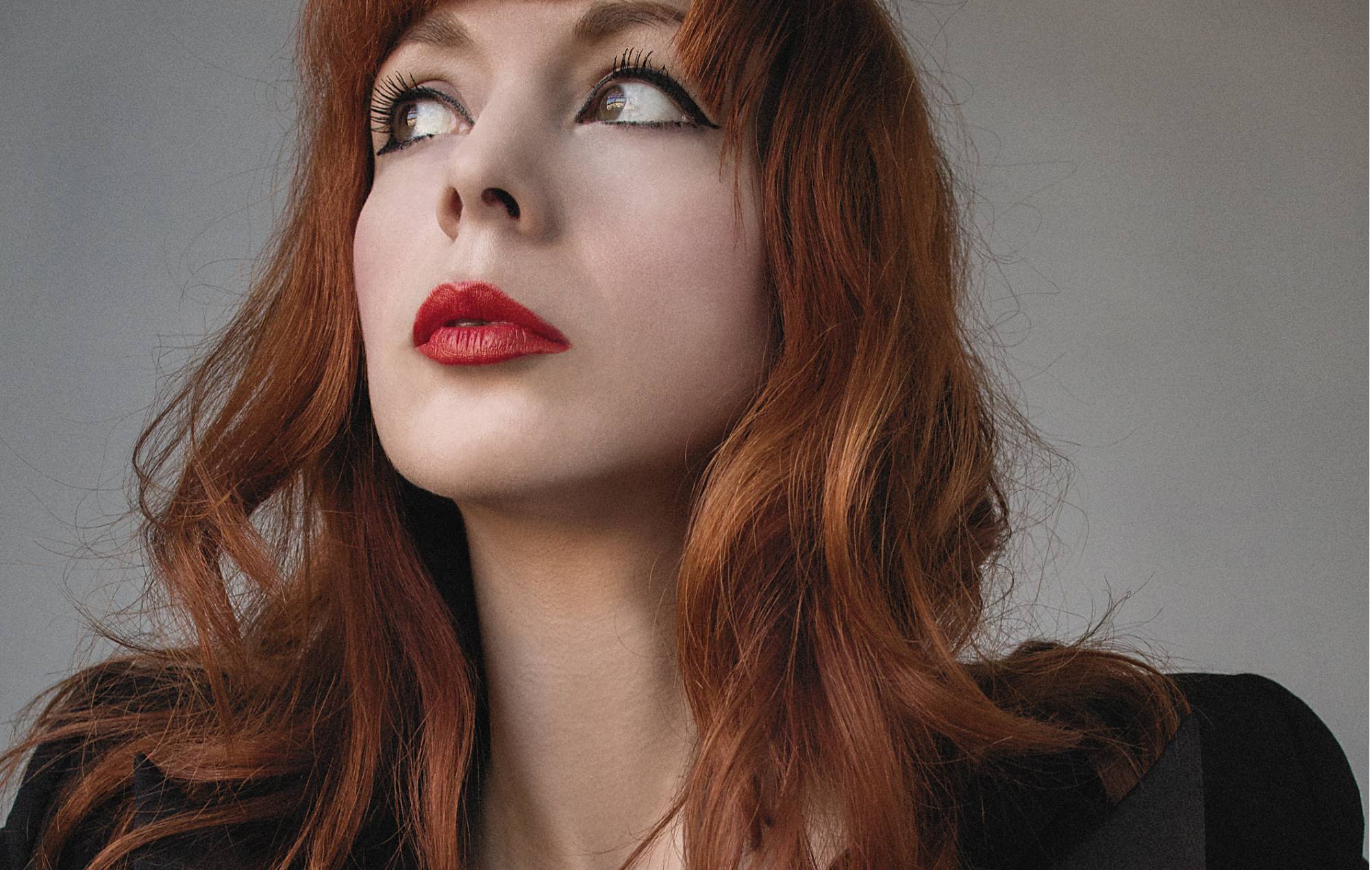 The Anchoress habla de sus versiones de New Order, de su nuevo álbum y de que "no hay ni una puta posibilidad" de ir de gira por Europa desde el Brexit.