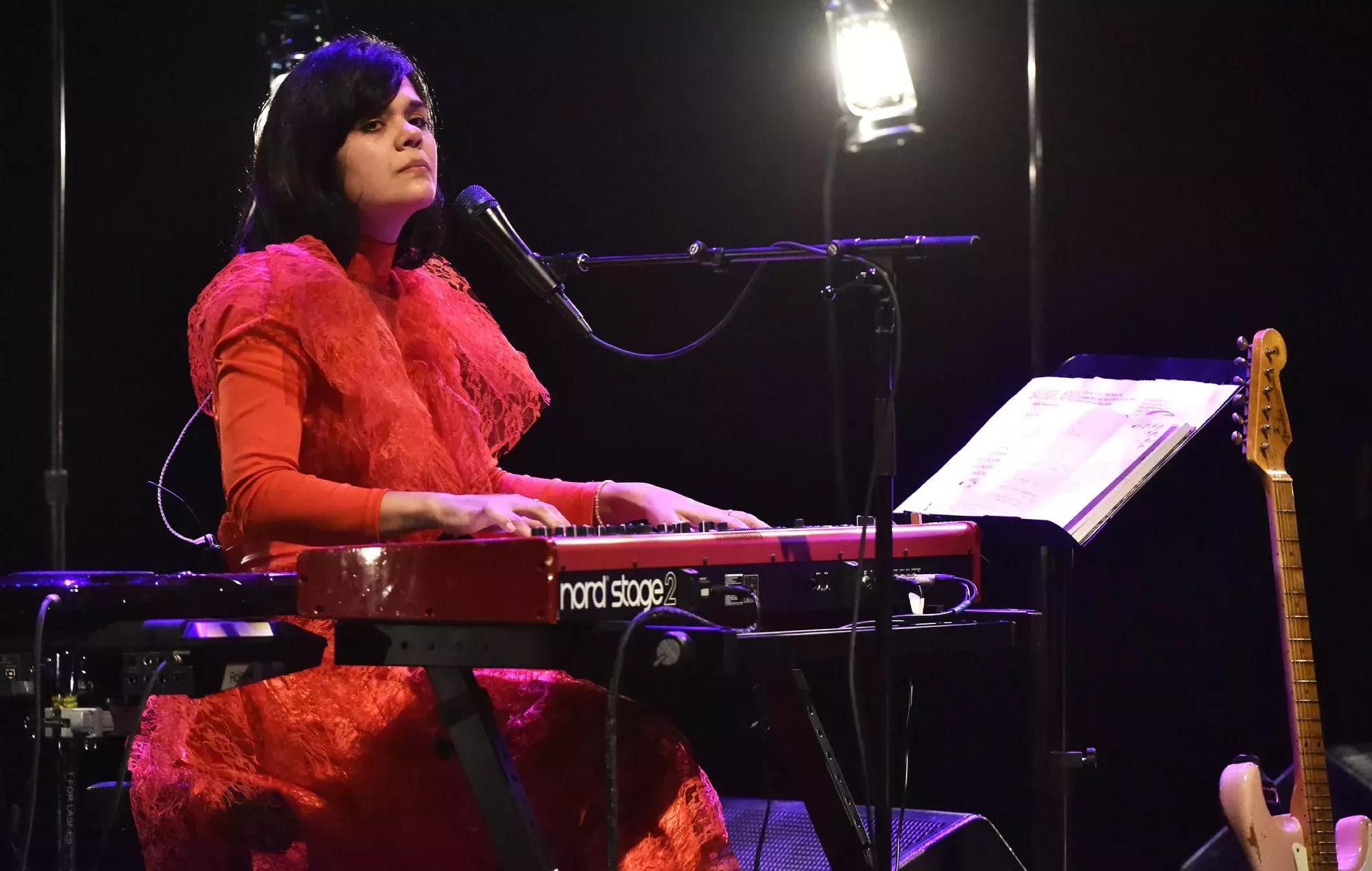 Bat For Lashes anuncia conciertos íntimos en el Reino Unido para el verano de 2023: 