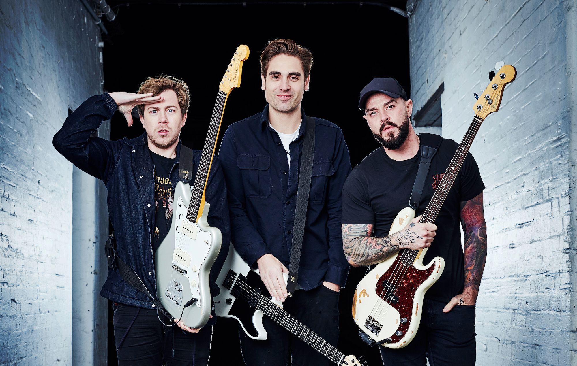 Busted se alía con Hanson para una nueva versión de 'MMMBop