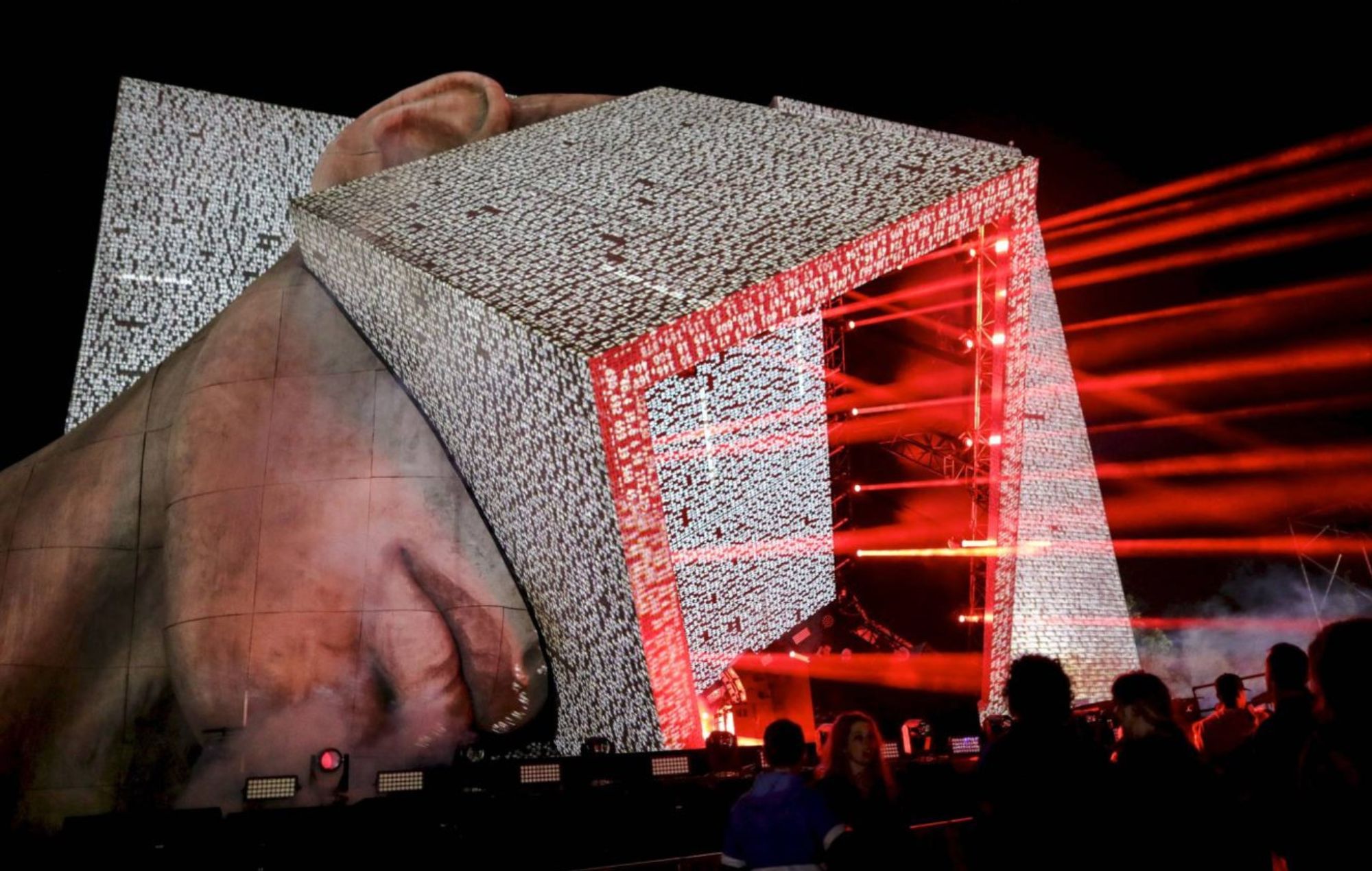 Four Tet encabeza el cartel de Block9 en Glastonbury 2023