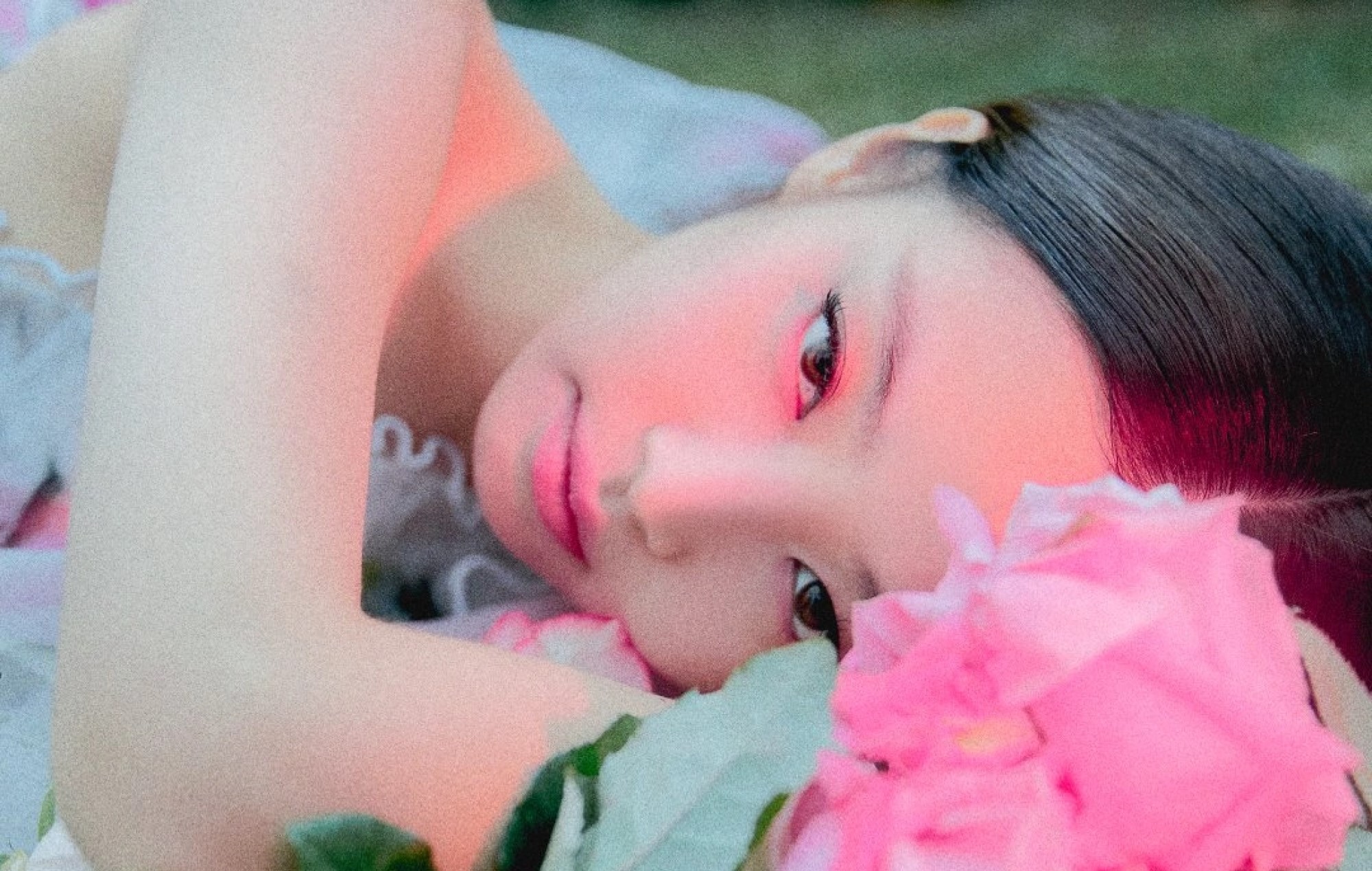 Jennie, de BLACKPINK, se burla de la colección cápsula de Calvin Klein