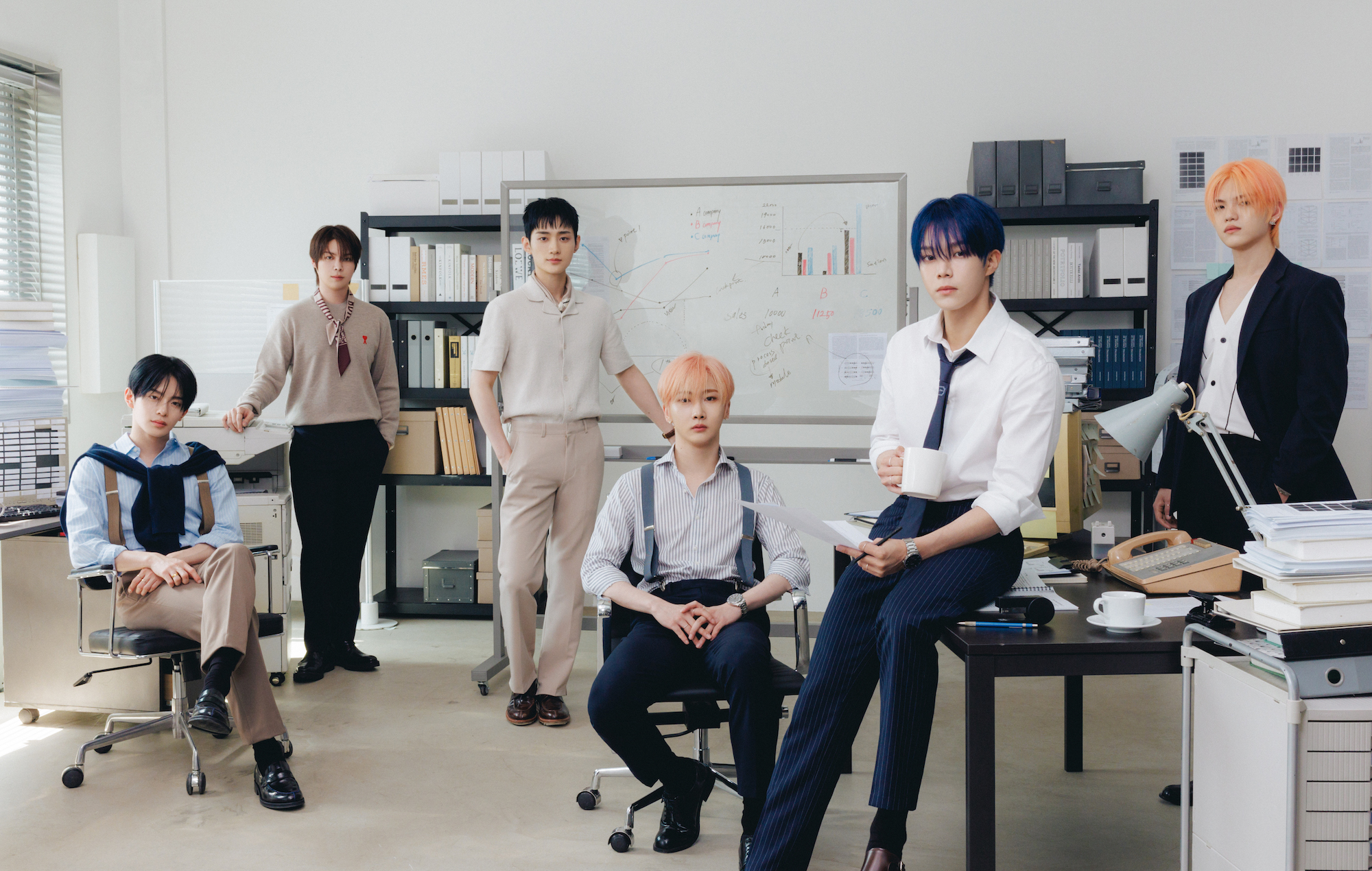 Mira el vídeo musical de VERIVERY de "Crazy Like That", de espíritu libre