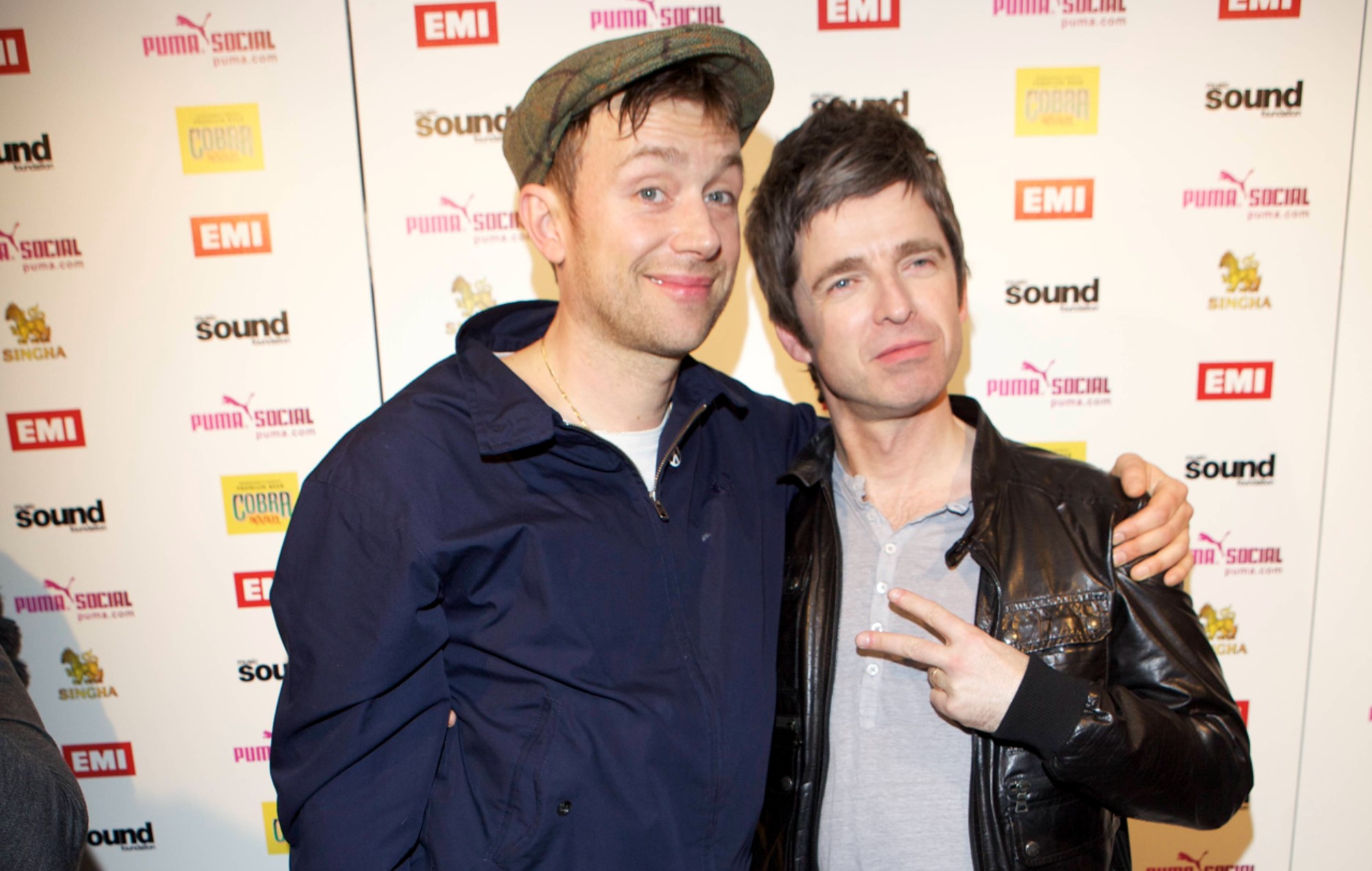 Noel Gallager dice que su yo más joven le habría "apuñalado en los cojones" por colaborar con Damon Albarn