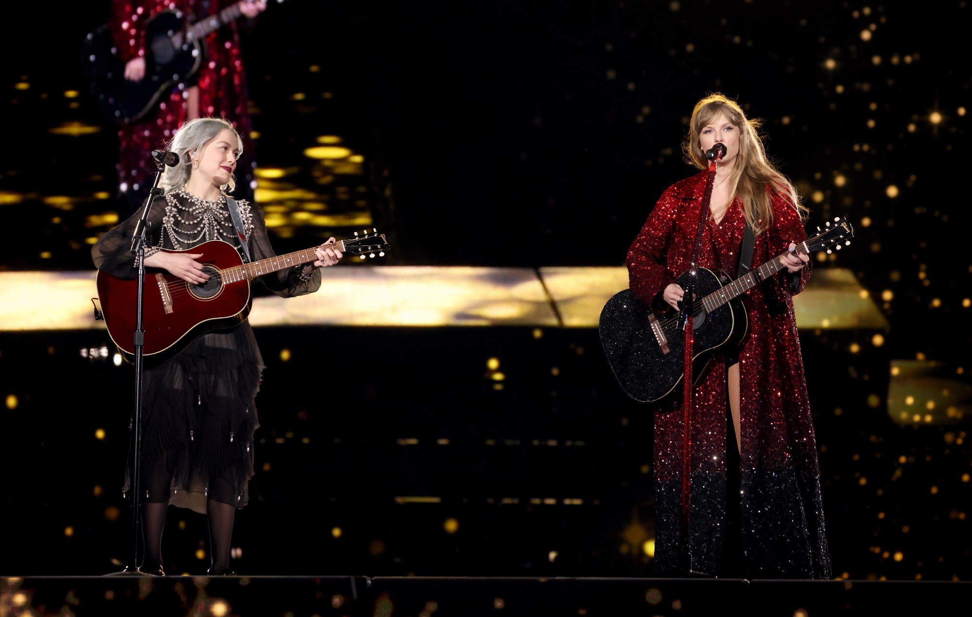 Taylor Swift y Phoebe Bridgers estrenan en directo "Nothing New