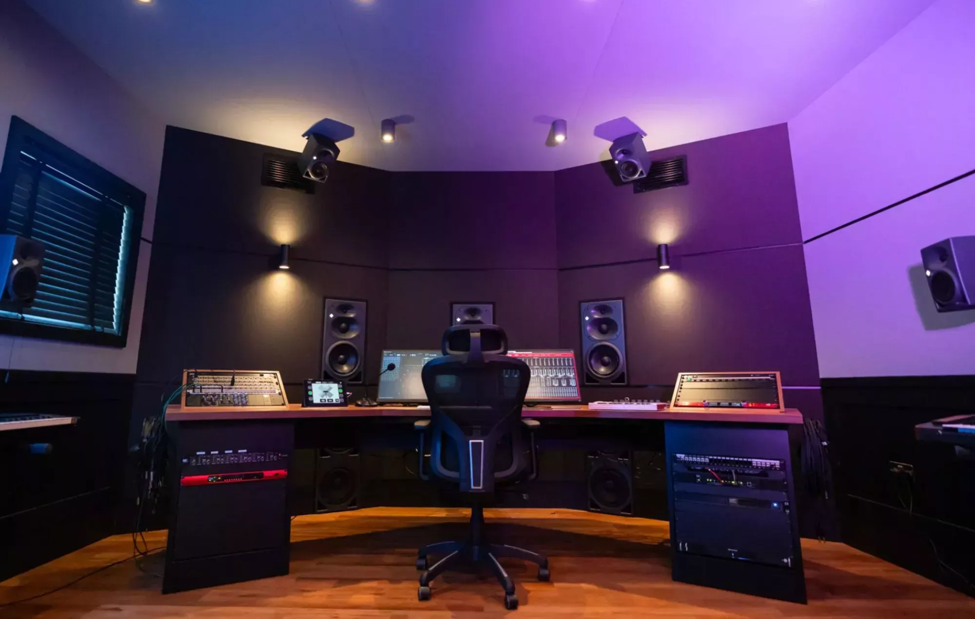 Visite Tileyard, el nuevo estudio de moda en el Reino Unido