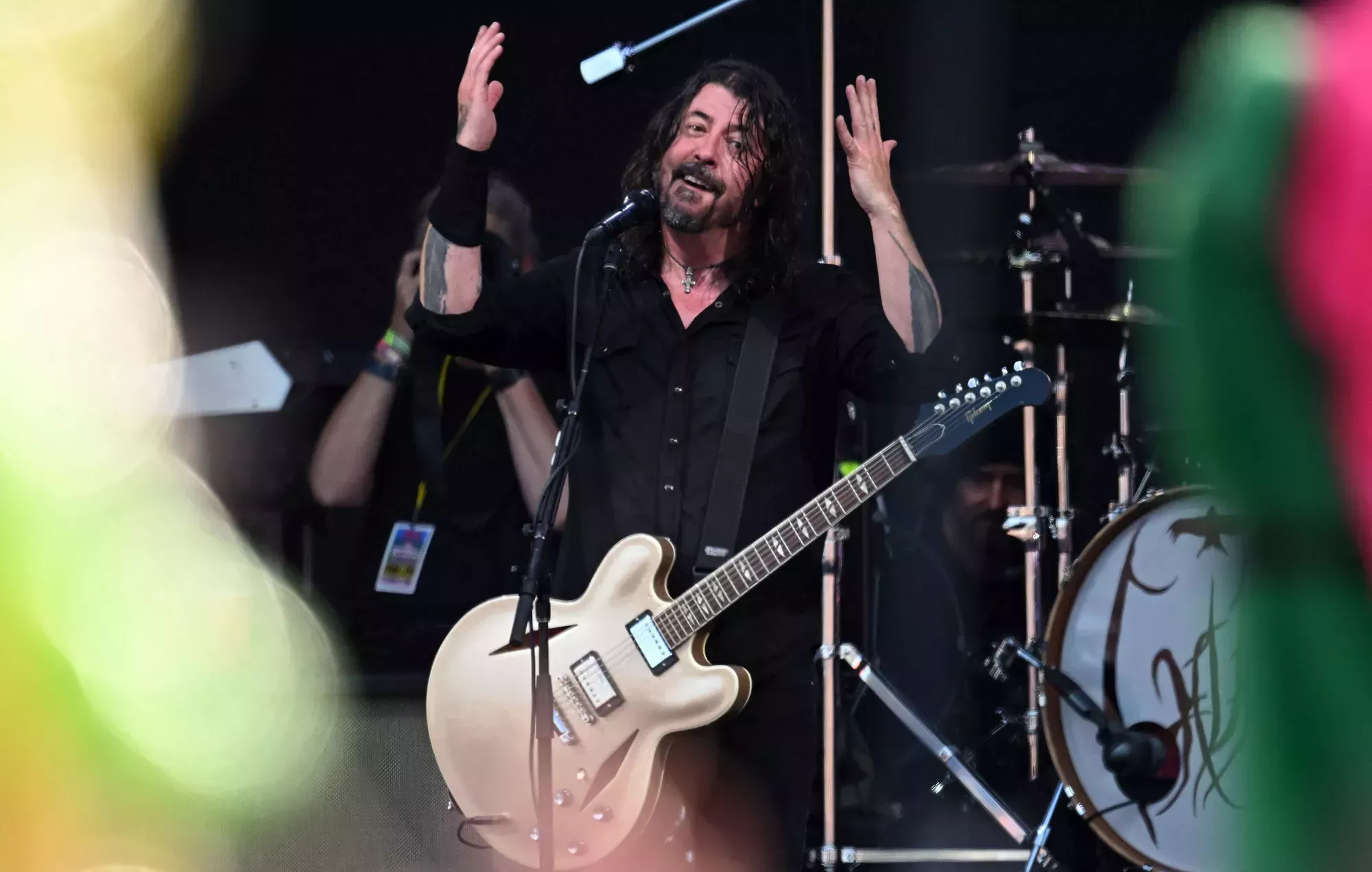 Dave Grohl cogió el tren a Glastonbury