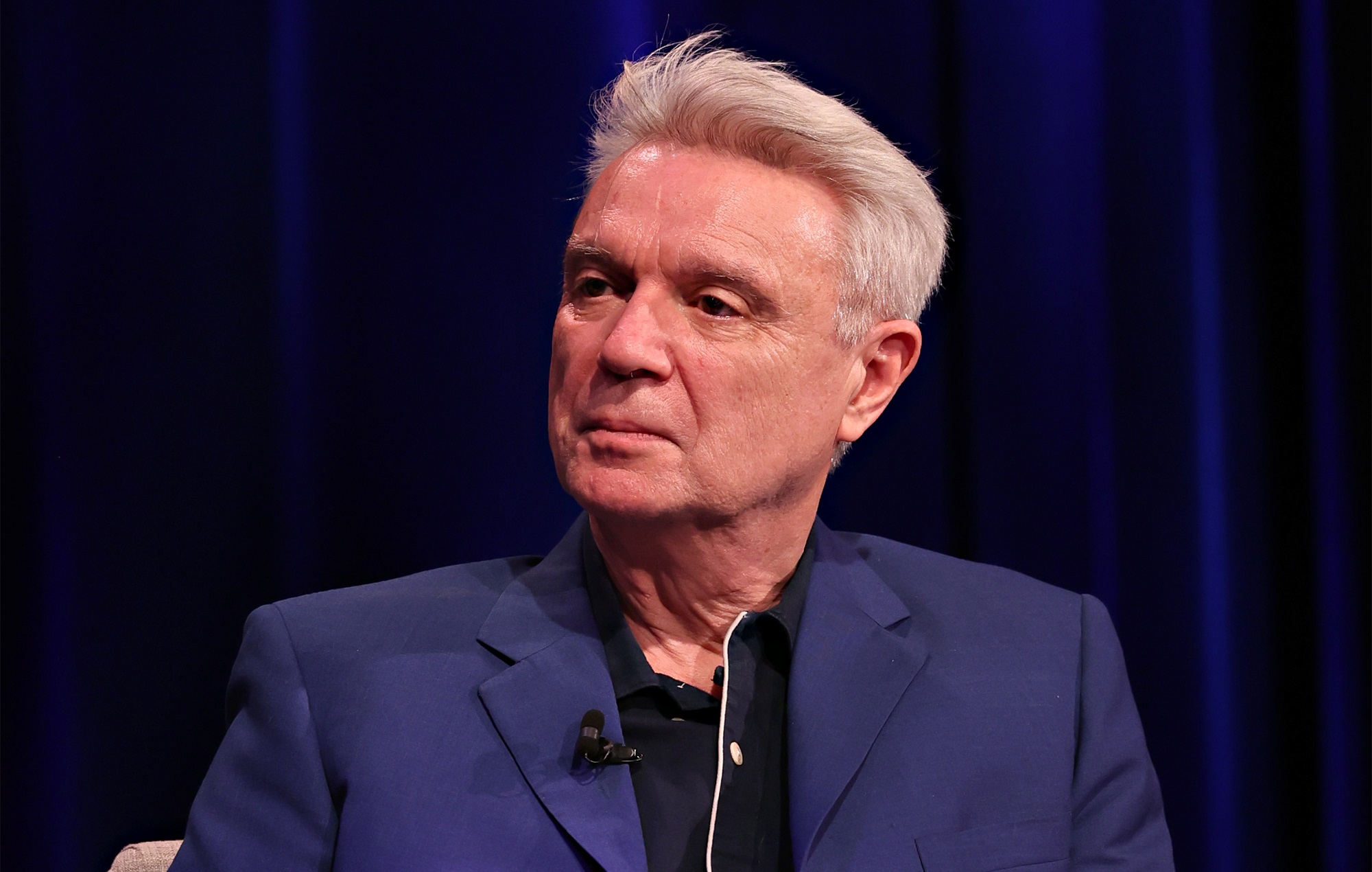 David Byrne llega a un acuerdo de contratación para el musical de Broadway "Here Lies Love