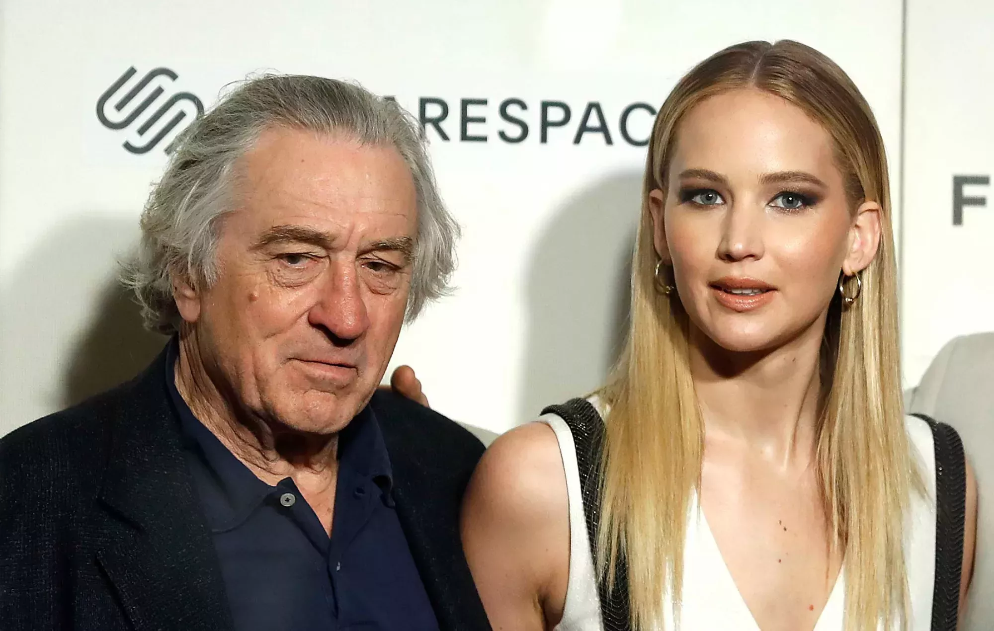 Jennifer Lawrence envió un regalo a Robert De Niro tras dar la bienvenida a su séptimo hijo