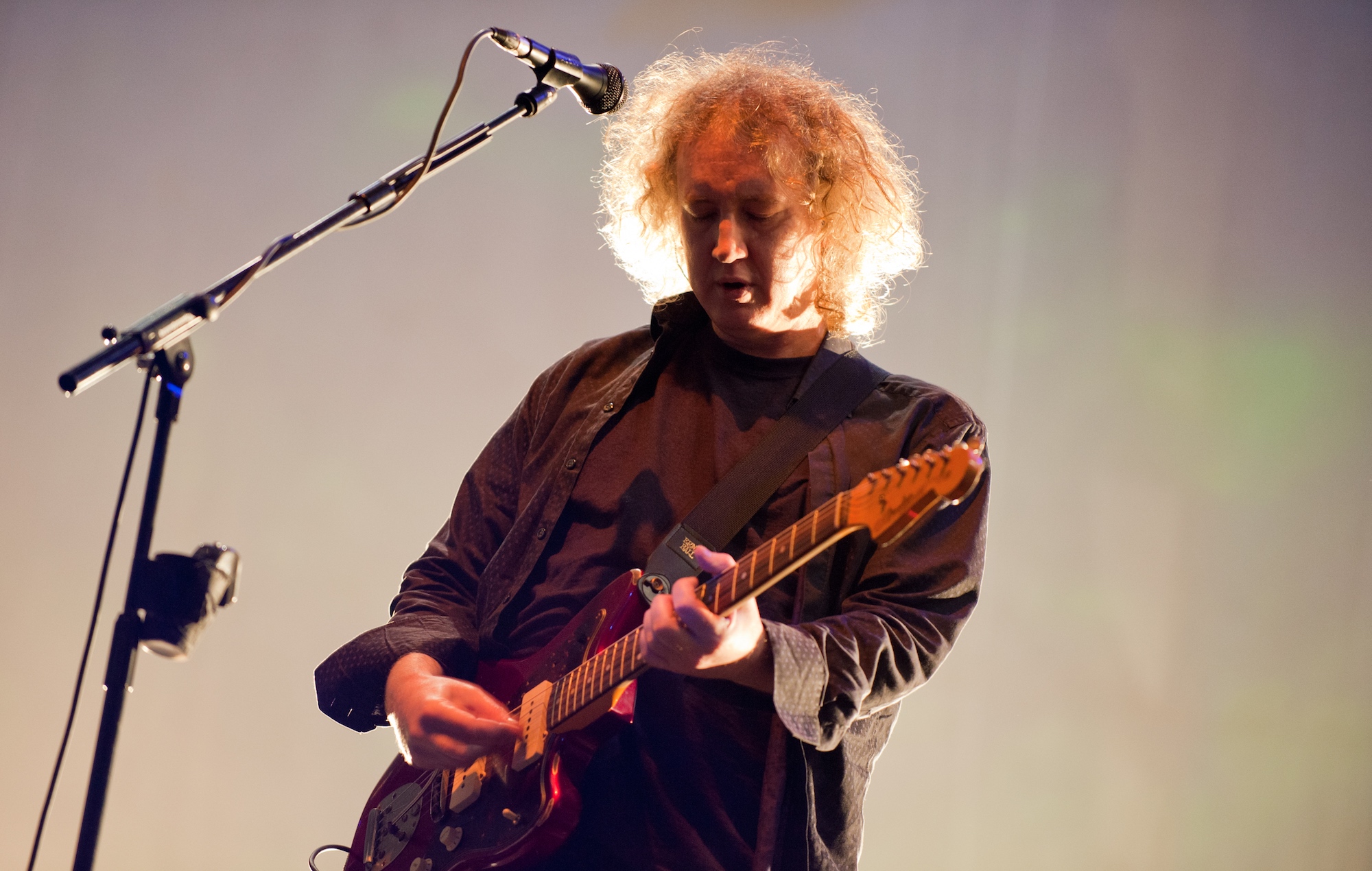 Kevin Shields, de My Bloody Valentine, comparte su nueva música dentro de unos pedales de guitarra personalizados