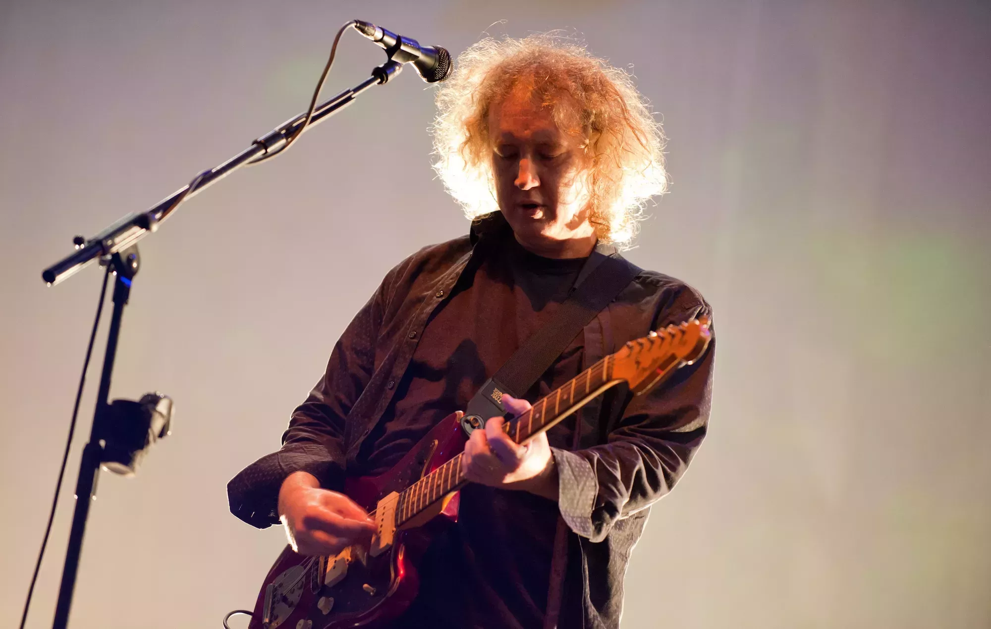 Kevin Shields, de My Bloody Valentine, comparte su nueva música dentro de unos pedales de guitarra personalizados