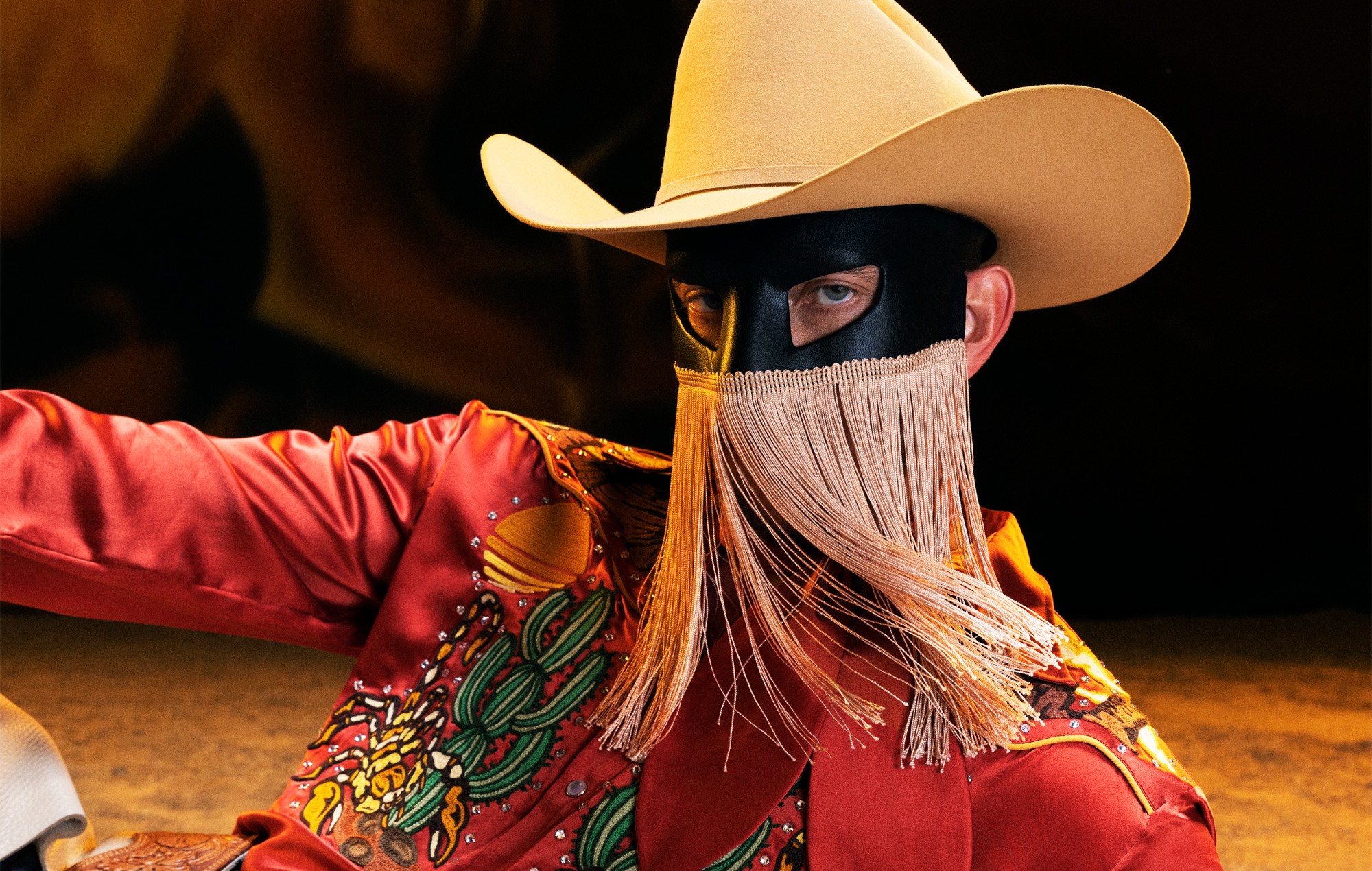 Orville Peck cancela todos sus espectáculos para proteger su "salud mental y física"