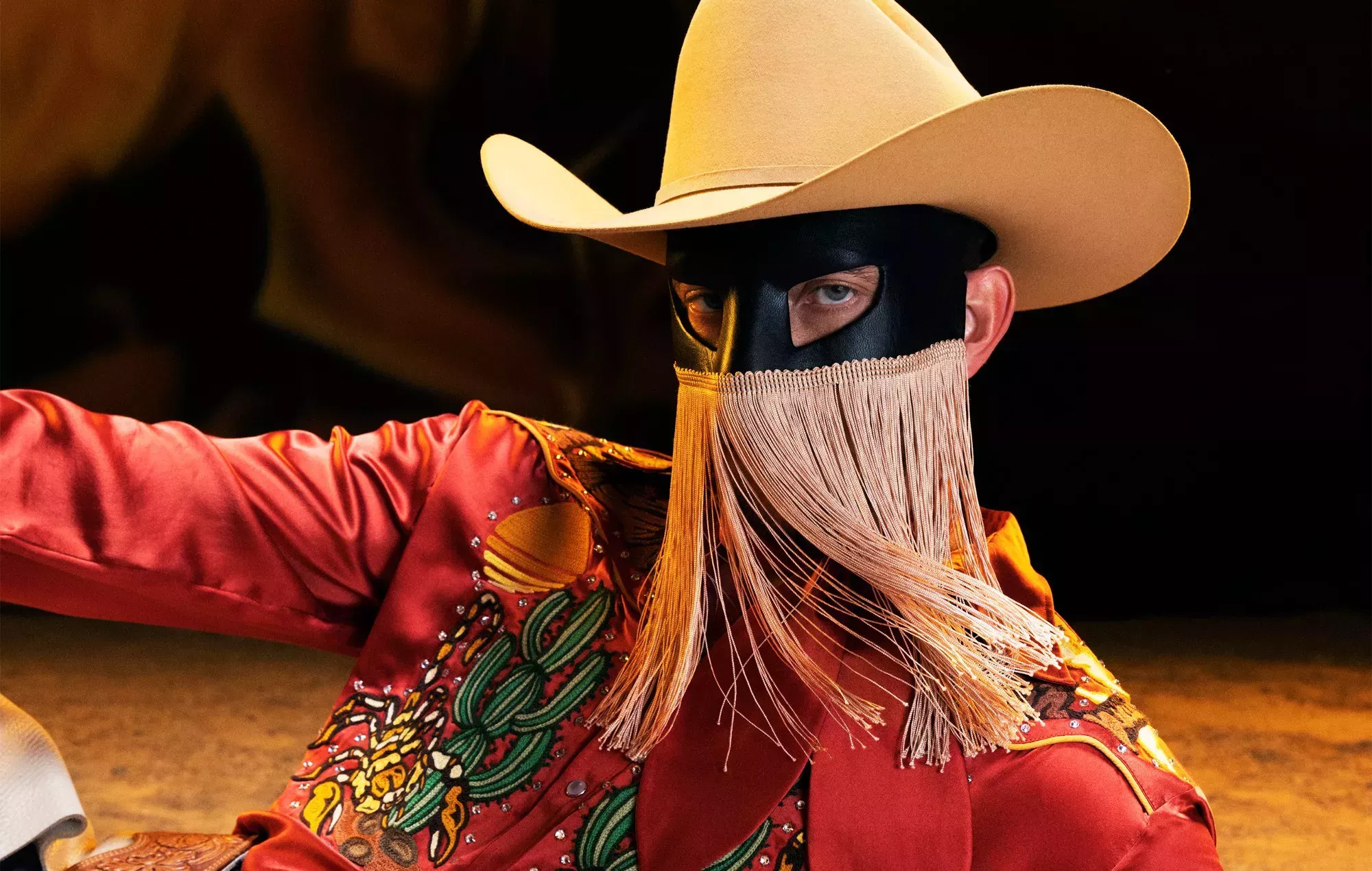 Orville Peck cancela todos sus espectáculos para proteger su 