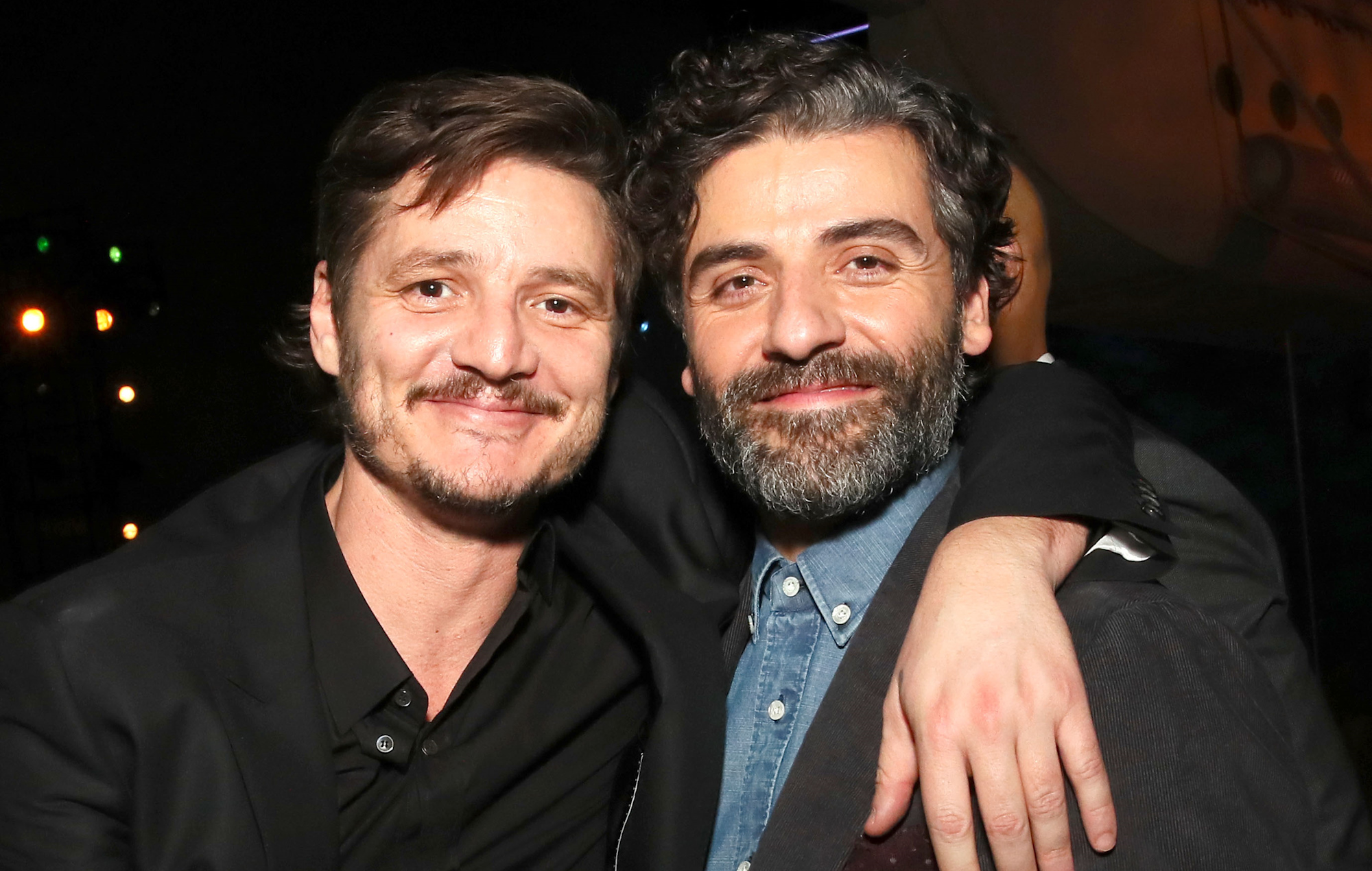 Oscar Isaac dice que Pedro Pascal debería unirse a las películas de 'Spider-Verse'