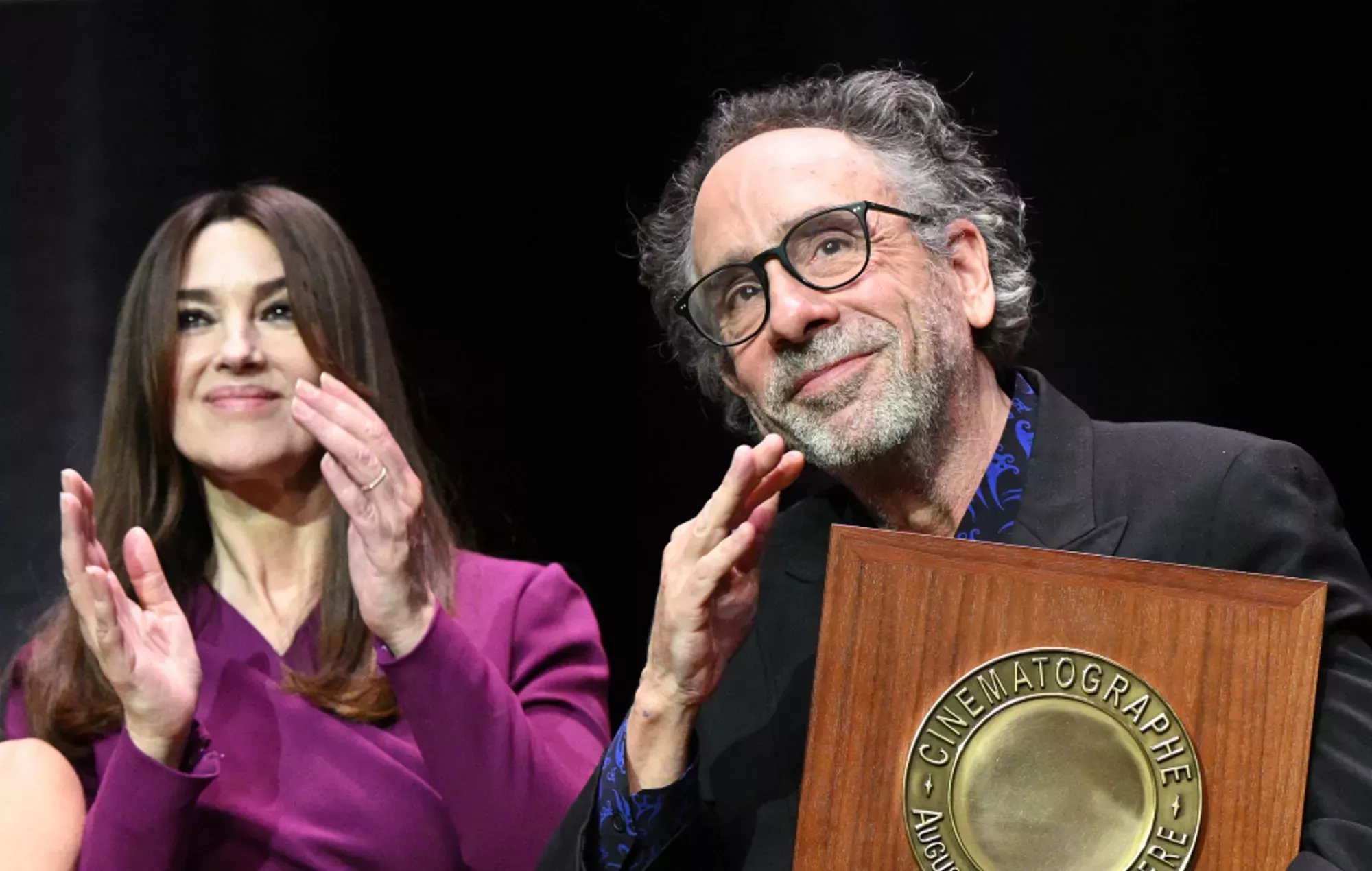 Tim Burton y Monica Bellucci confirman su relación