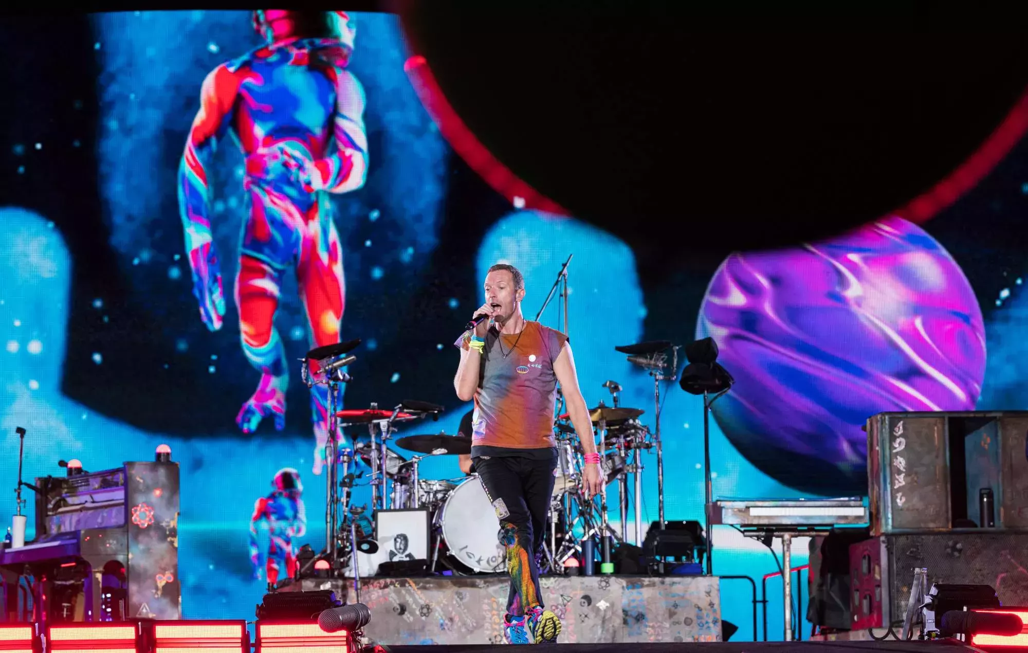 Coldplay añade más conciertos a su gira europea de 2024