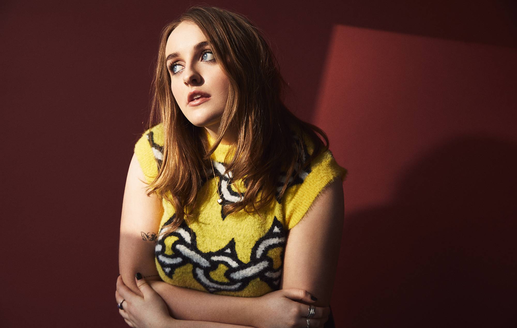 Nell Mescal comparte su nuevo single "Punchline" y anuncia gira por el Reino Unido e Irlanda