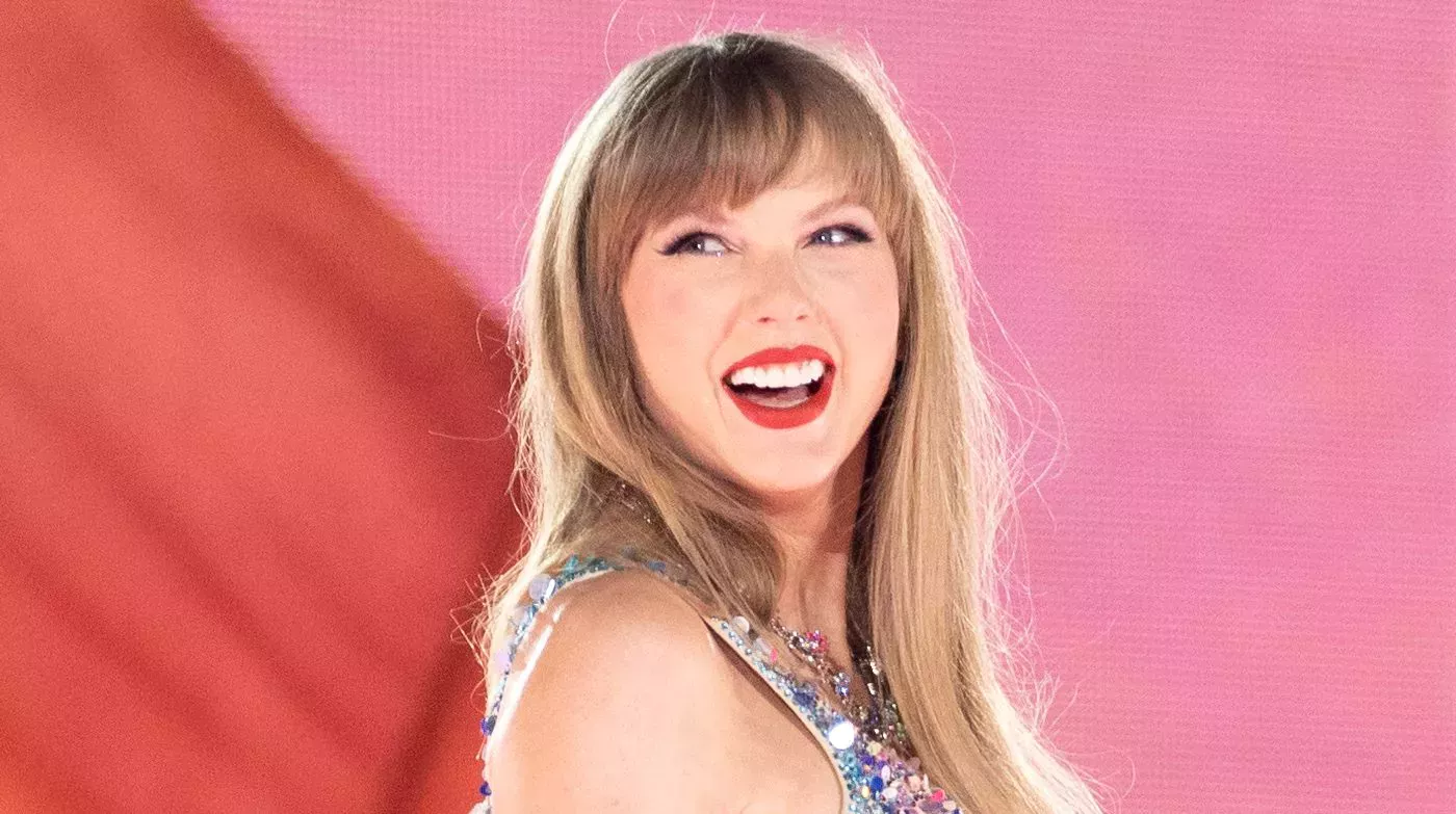 

	
		Speak Now' sigue dando que hablar: Taylor Swift ocupa casi la mitad del Top 50 de Spotify, cuatro días después del lanzamiento del álbum
	
	