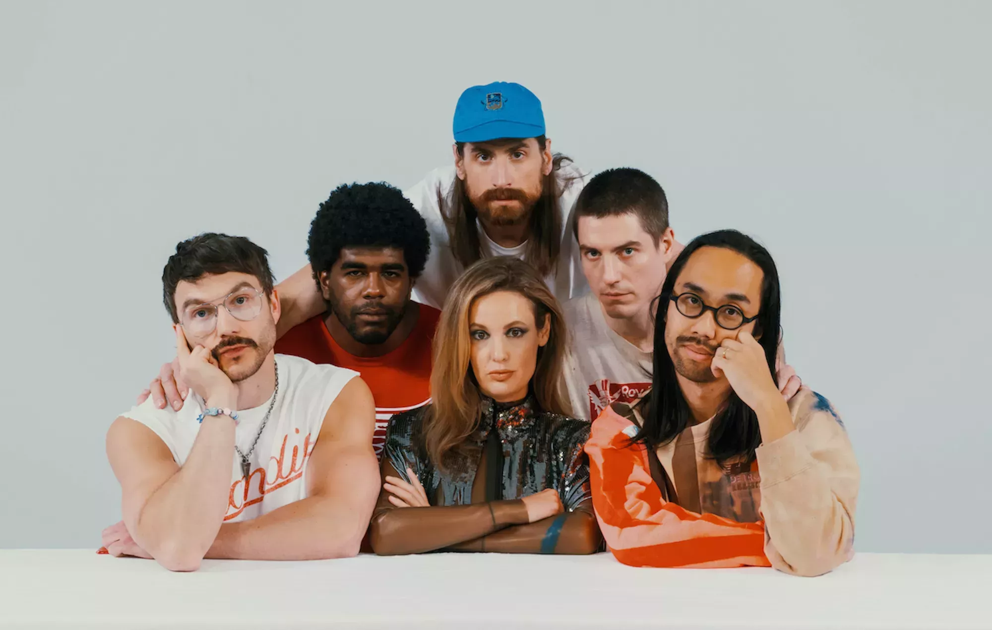 The Armed encauzan a David Bowie en su nuevo single 