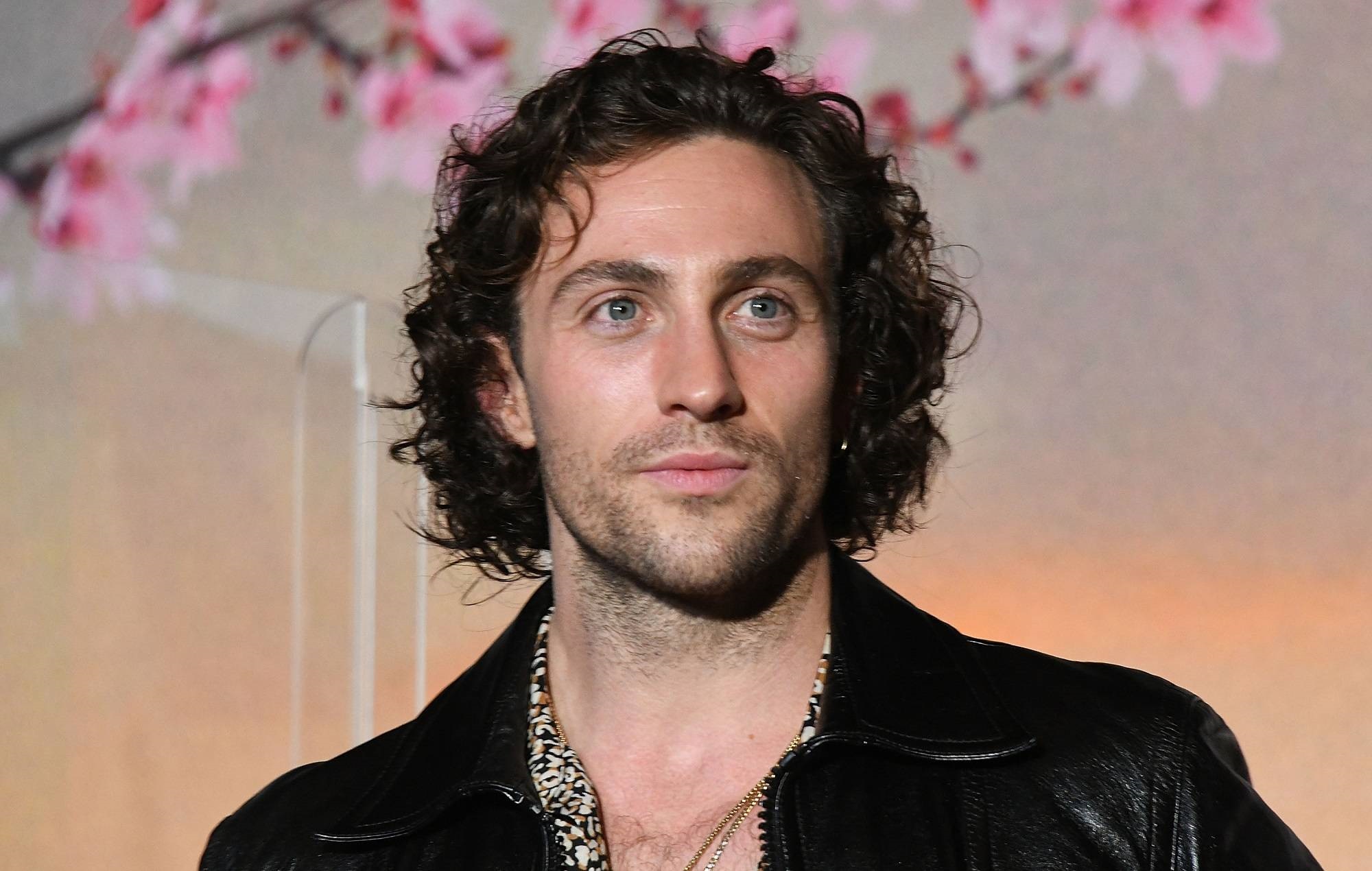 Aaron Taylor-Johnson no desmiente los rumores sobre James Bond en una nueva entrevista