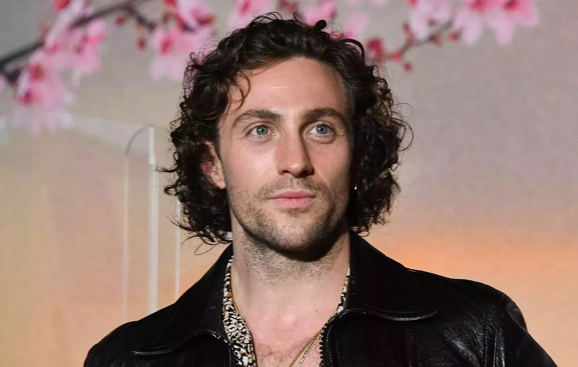 Aaron Taylor-Johnson no desmiente los rumores sobre James Bond en una nueva entrevista