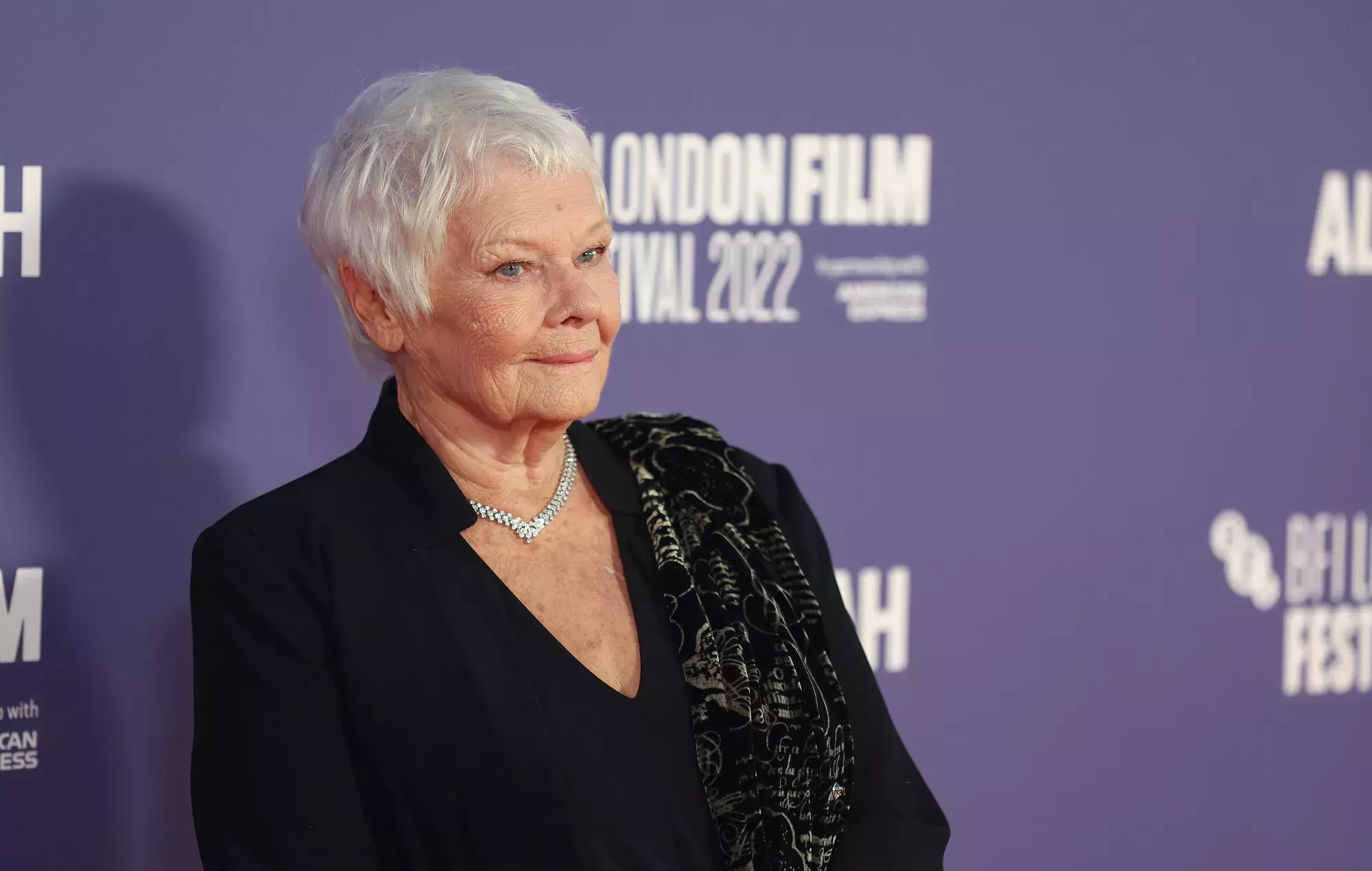 Judi Dench dice que ya no puede 