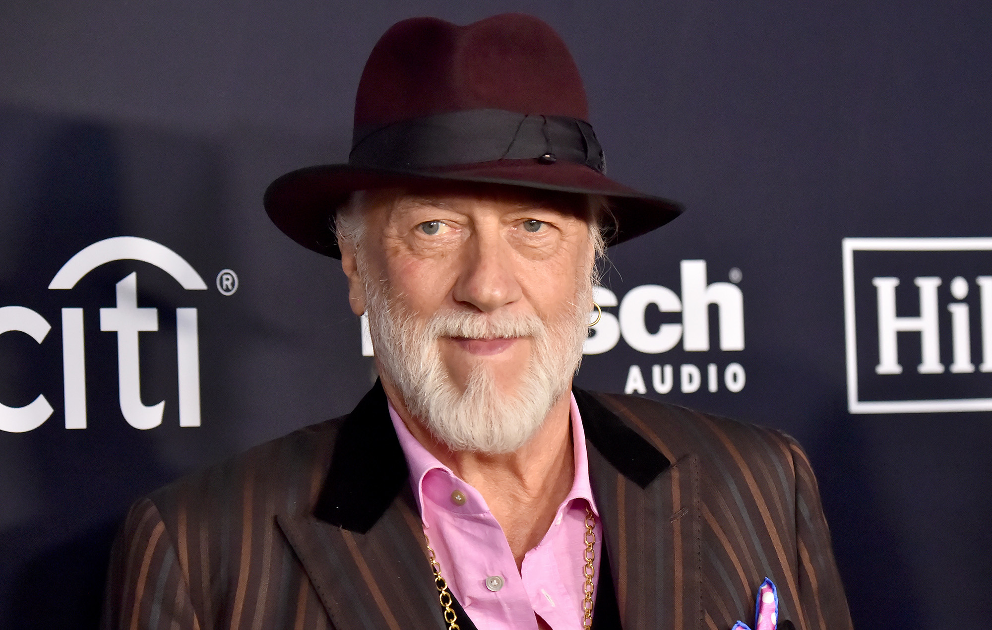 Mick Fleetwood organiza un concierto benéfico para las víctimas de los incendios forestales de Hawai