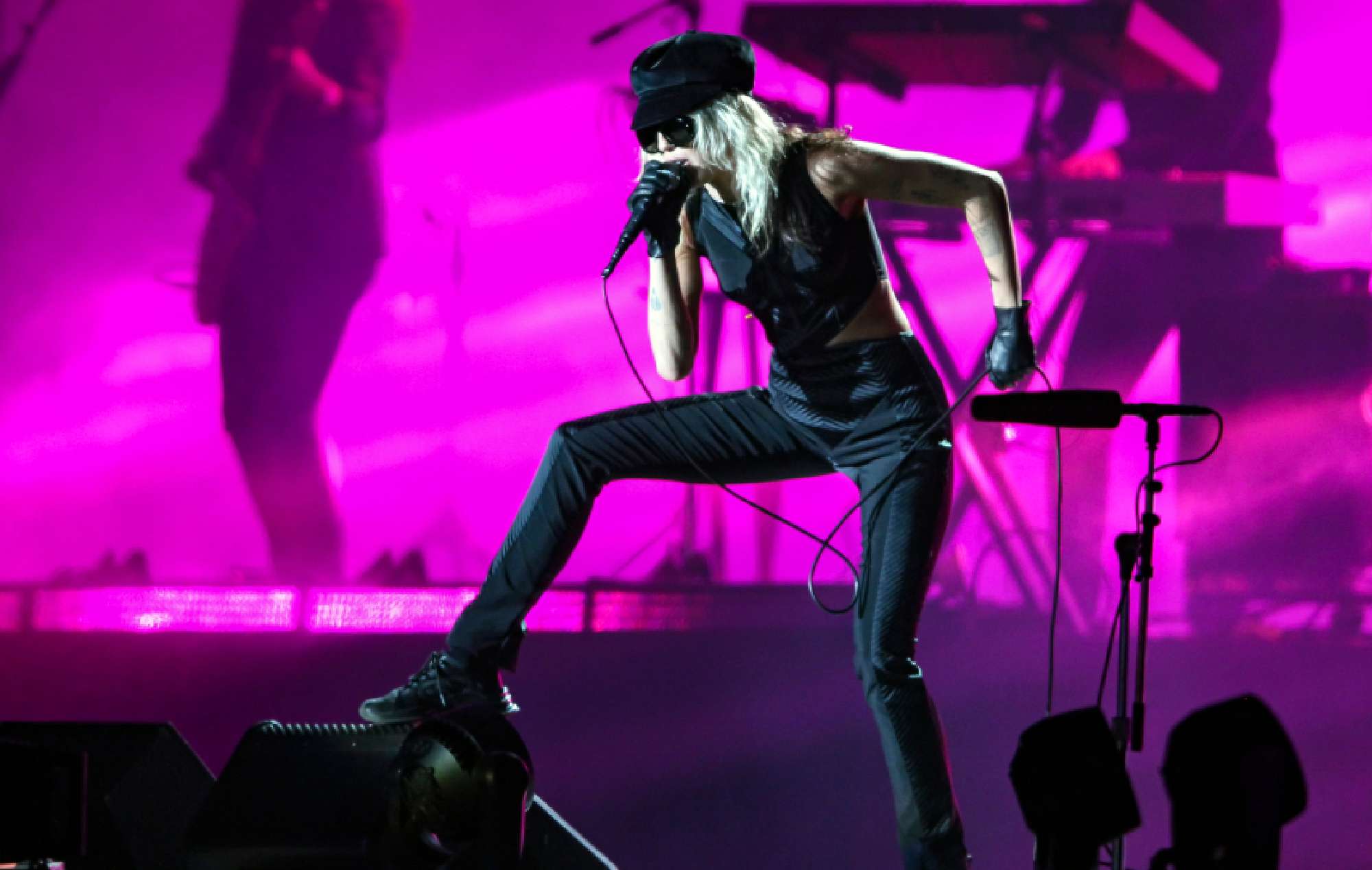 Miley Cyrus explica por qué le cuesta ir de gira: "No es sano para mí"