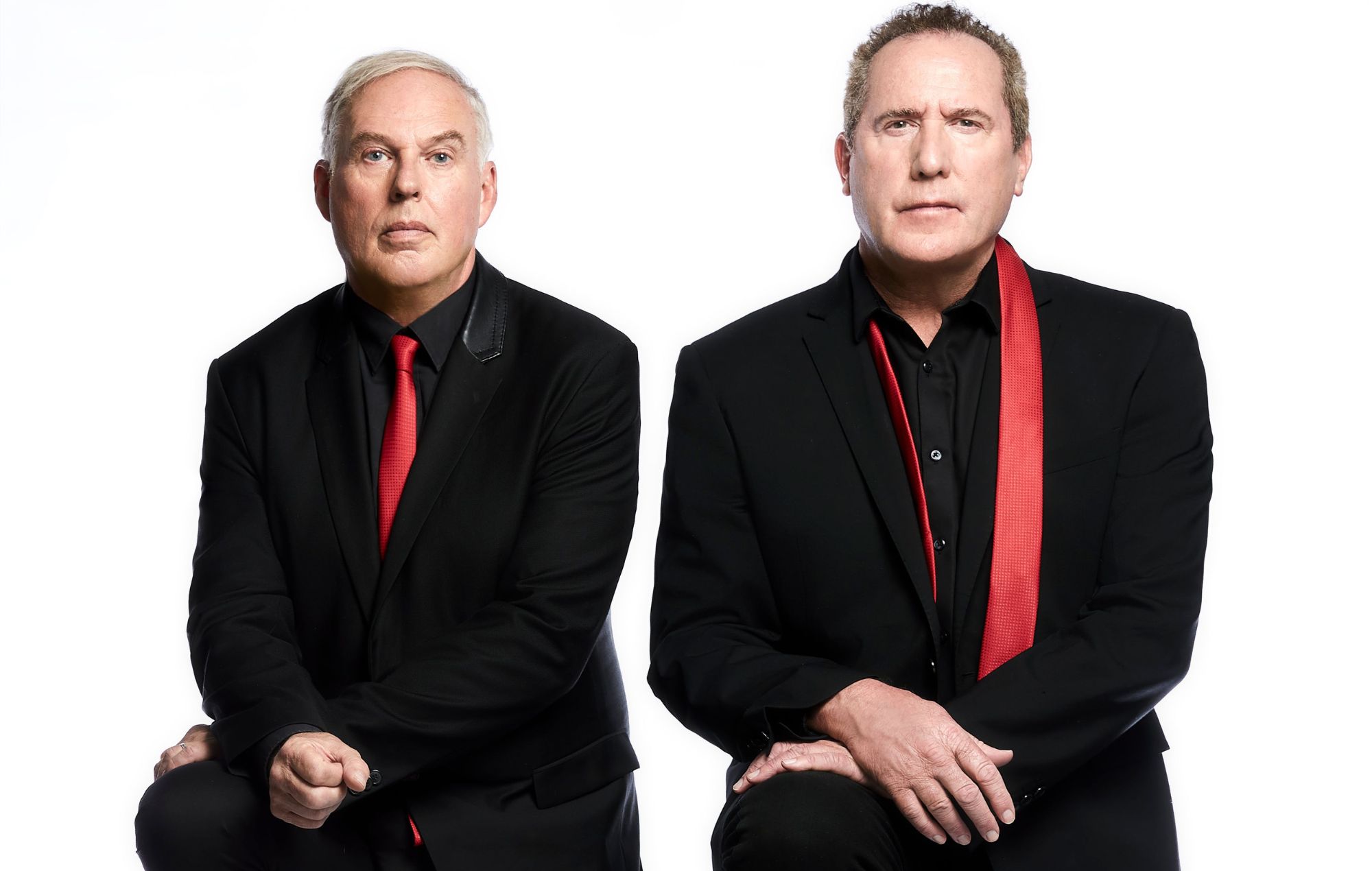 OMD anuncia nuevo álbum y comparte el single 'Bauhaus Staircase'