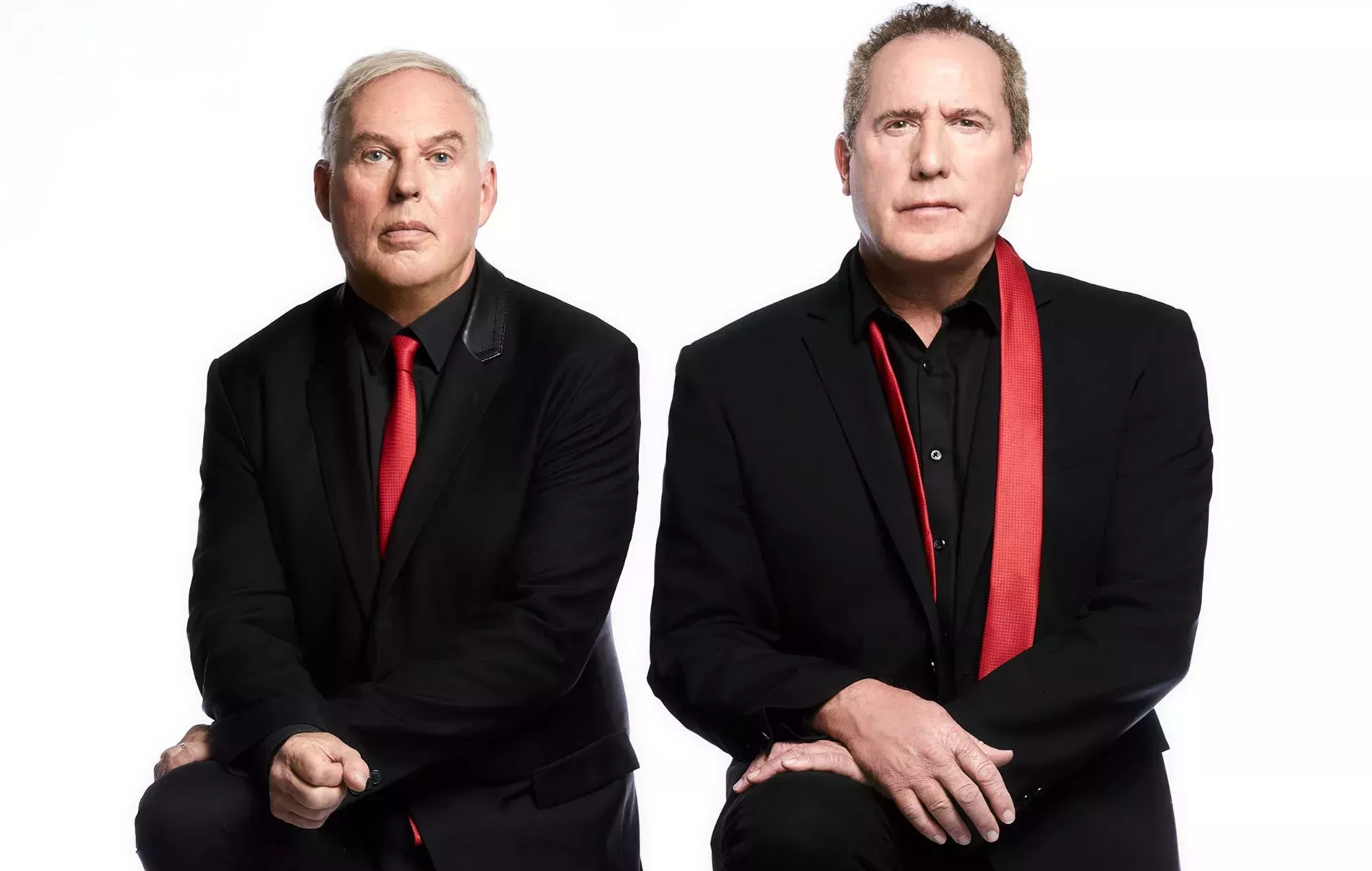 OMD anuncia nuevo álbum y comparte el single 'Bauhaus Staircase'