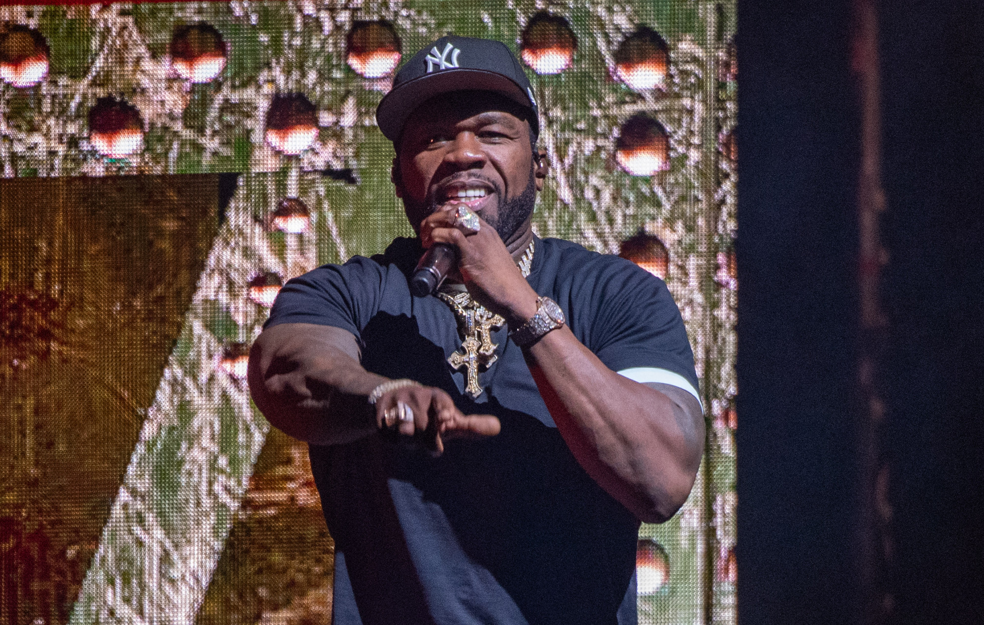 50 Cent está "contento" de que haya terminado la huelga de guionistas de Hollywood
