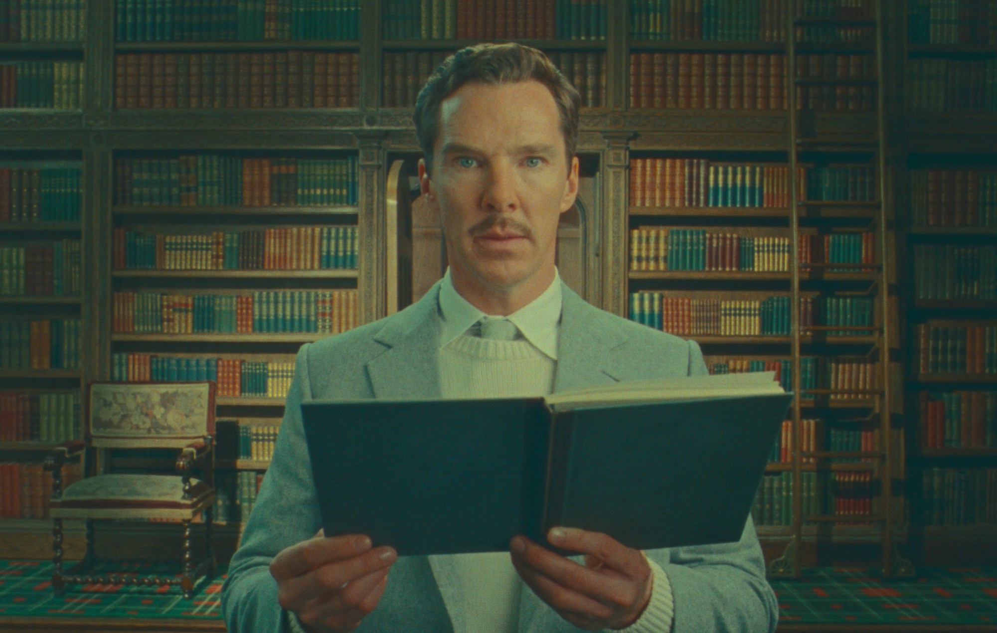 Benedict Cumberbatch protagoniza el tráiler de 'La maravillosa historia de Henry Sugar', de Wes Anderson