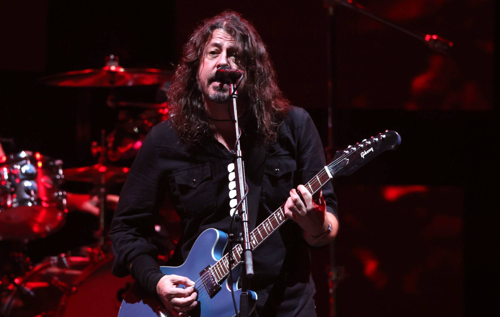 Dave Grohl dedica 'Everlong' al fallecido batería de Scream Kent Stax