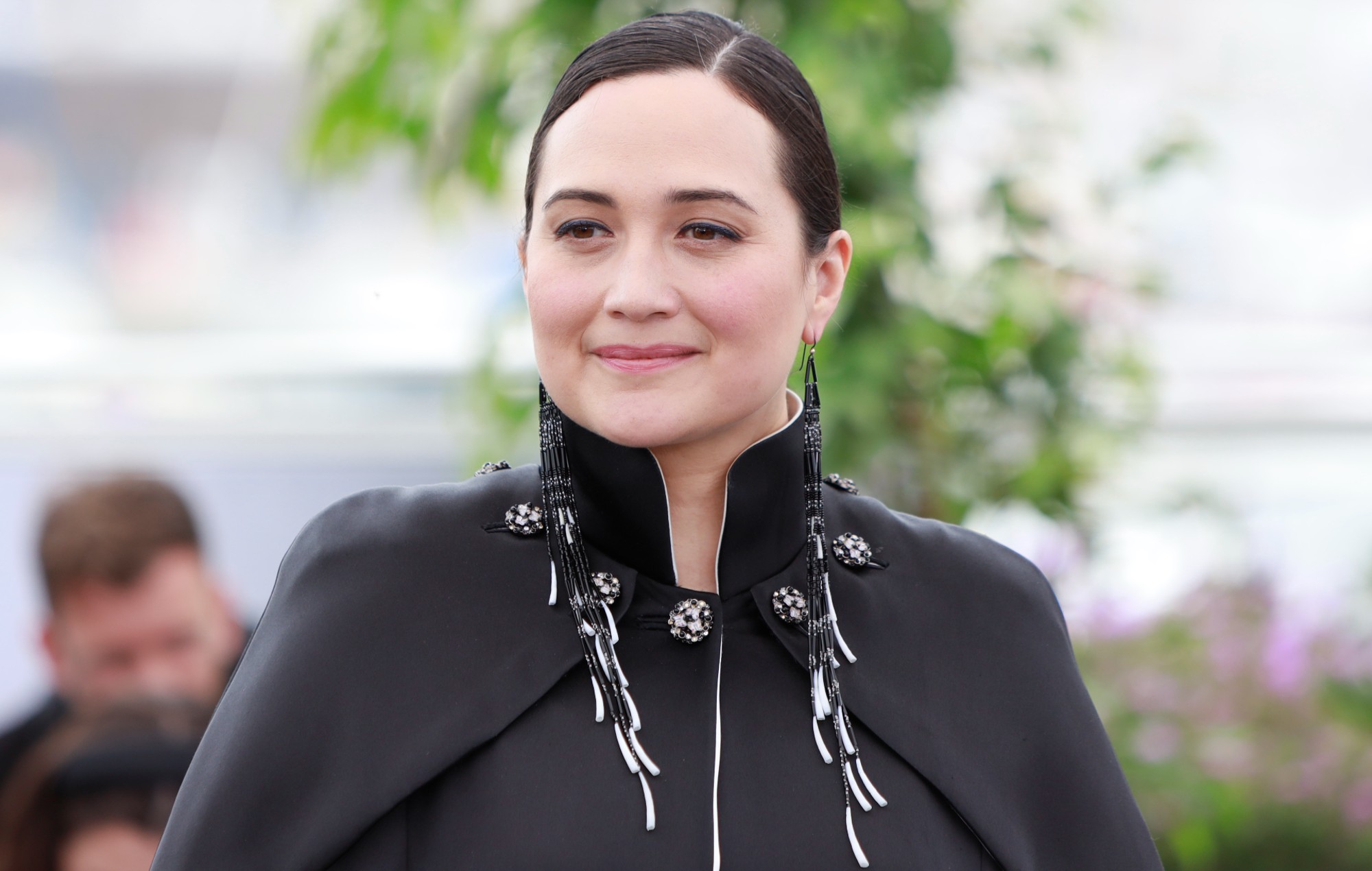 Lily Gladstone, protagonista de 'Asesinos de la luna florida', califica 'Yellowstone' de retrato "delirante" del Oeste americano