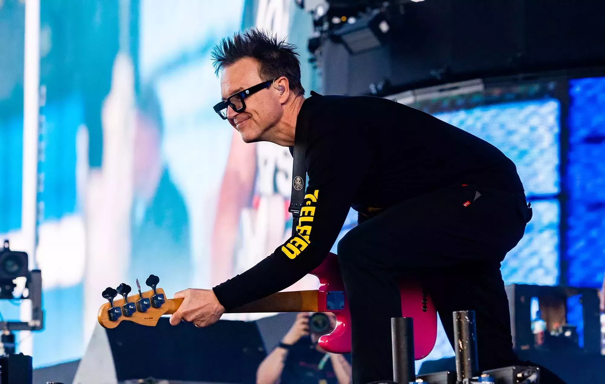 Mark Hoppus anuncia el nuevo single 'One More Time' como 