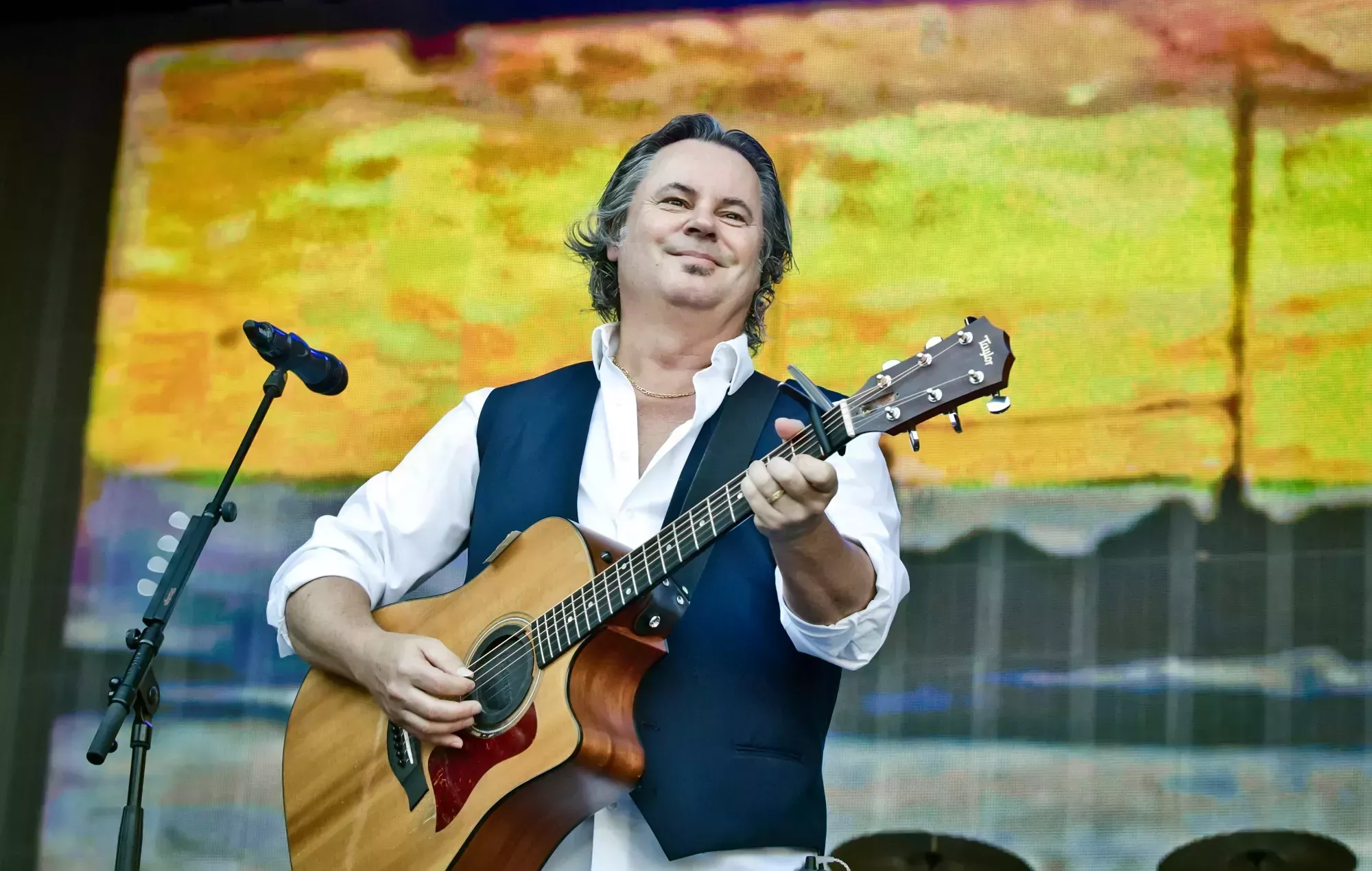 Muere el cantante de Runrig Bruce Guthro, a los 62 años